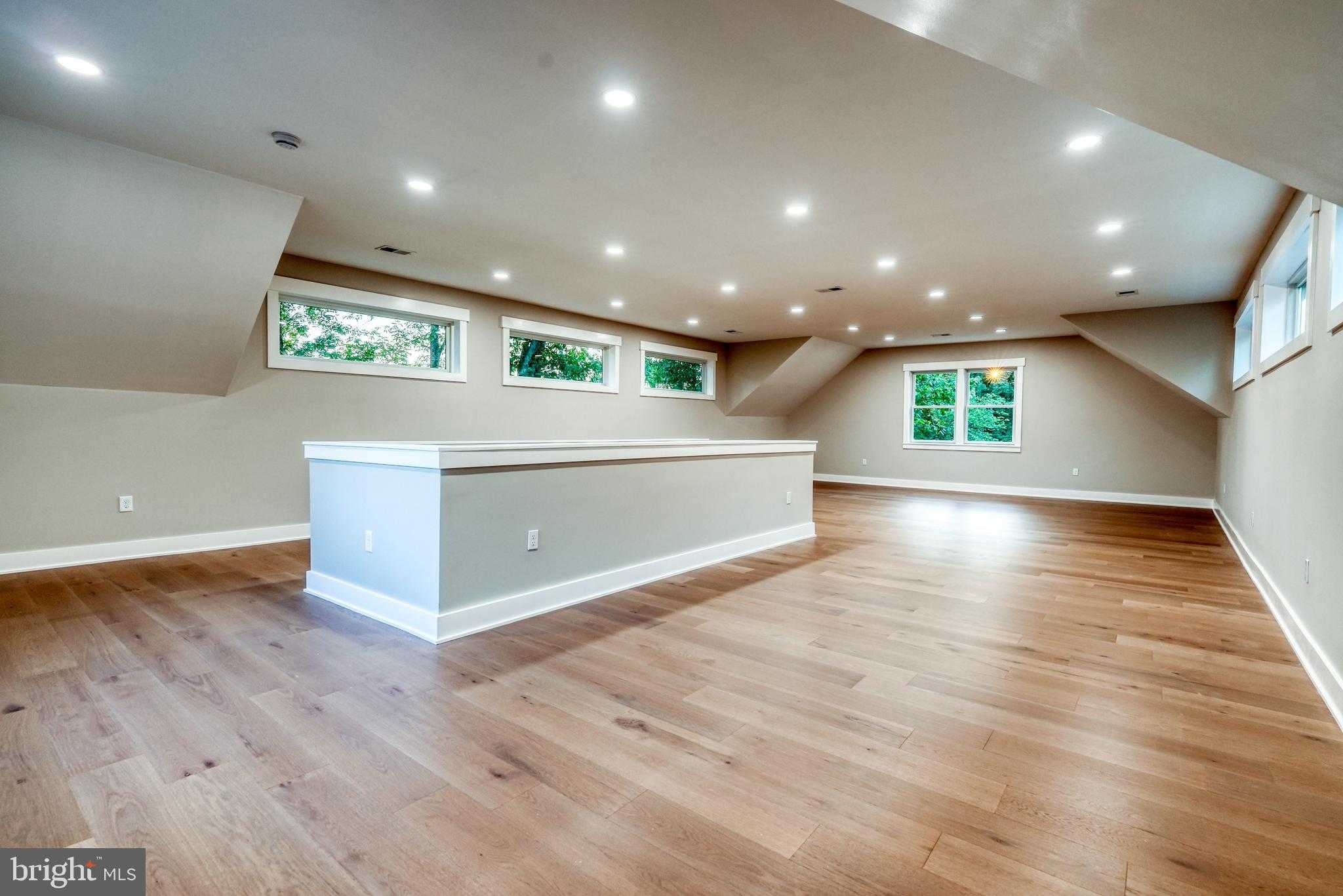 1231 Lower State Rd photo 31