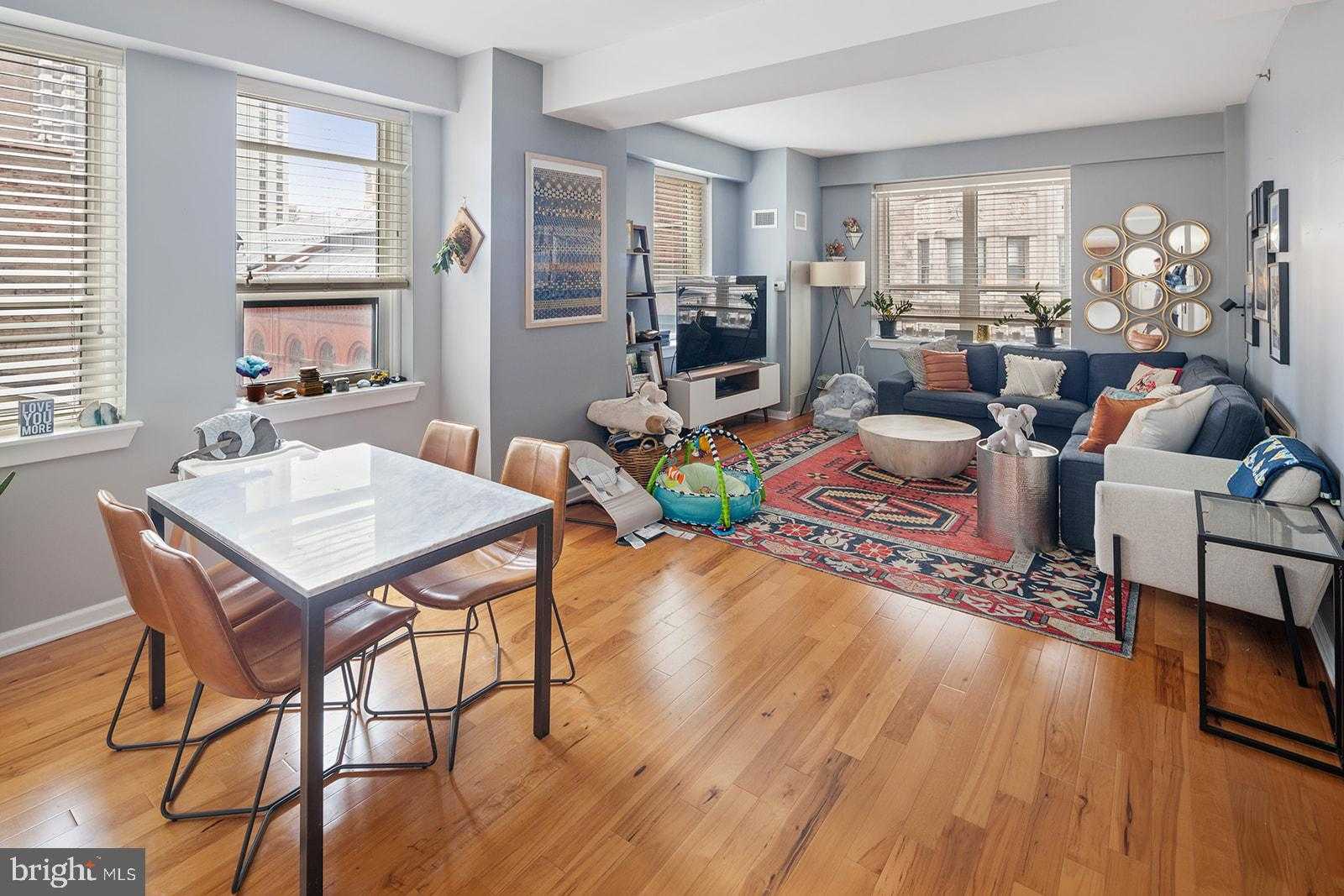 1425 Locust St Unit 5c photo 7