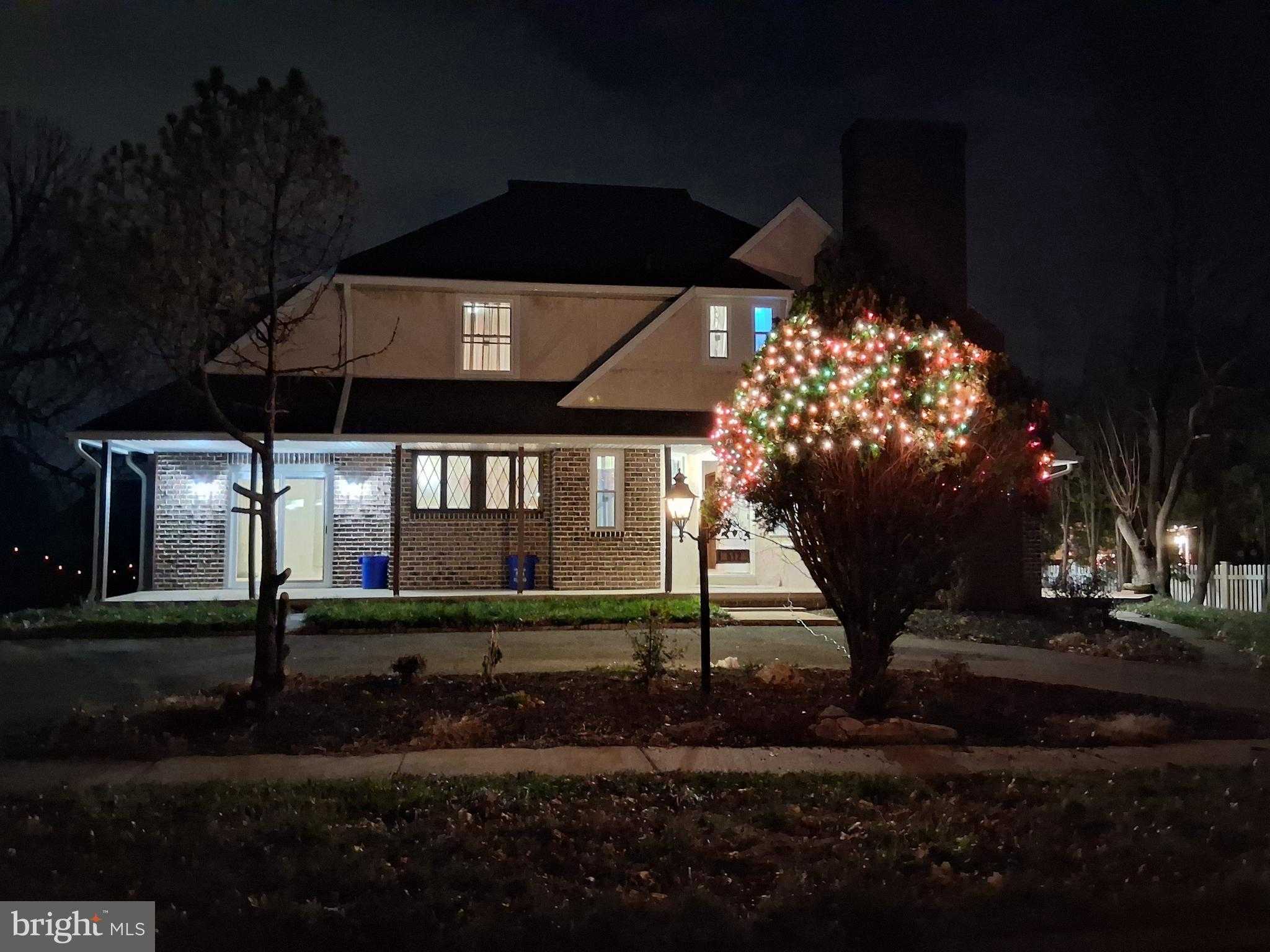 512 Mifflin Blvd photo 58