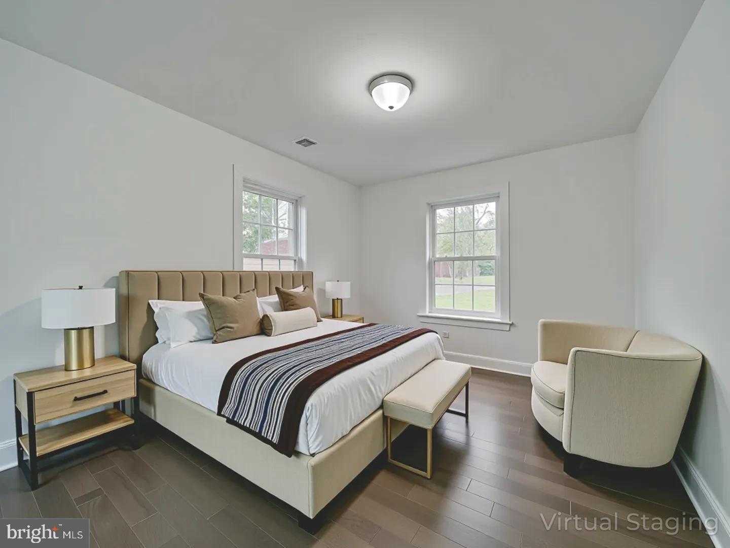 3912 Livingston St photo 66