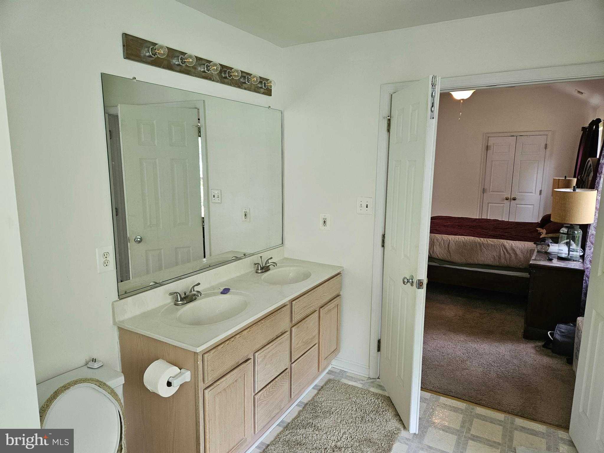 5320 Majesty Ln photo 30