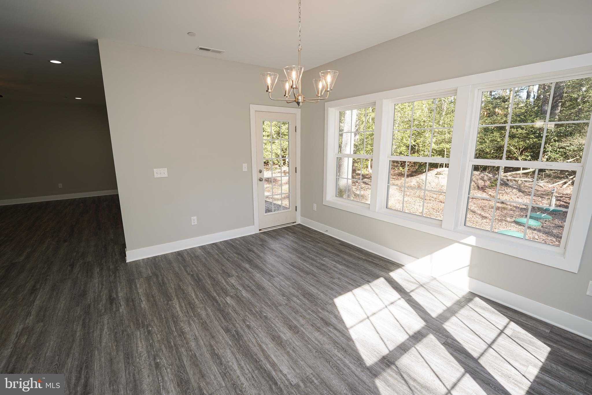 7837 Pristine Pl photo 12