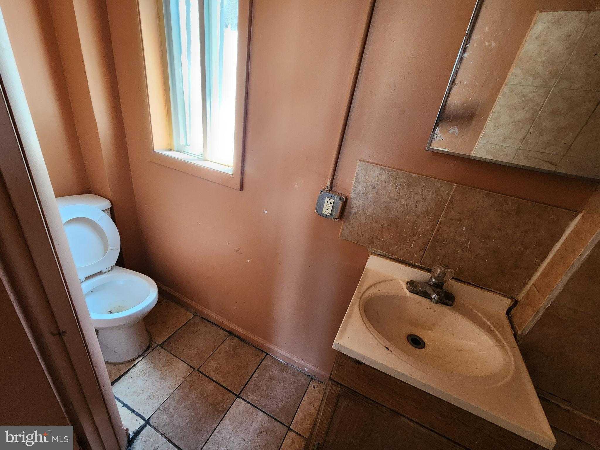 101 S Payson St photo 12