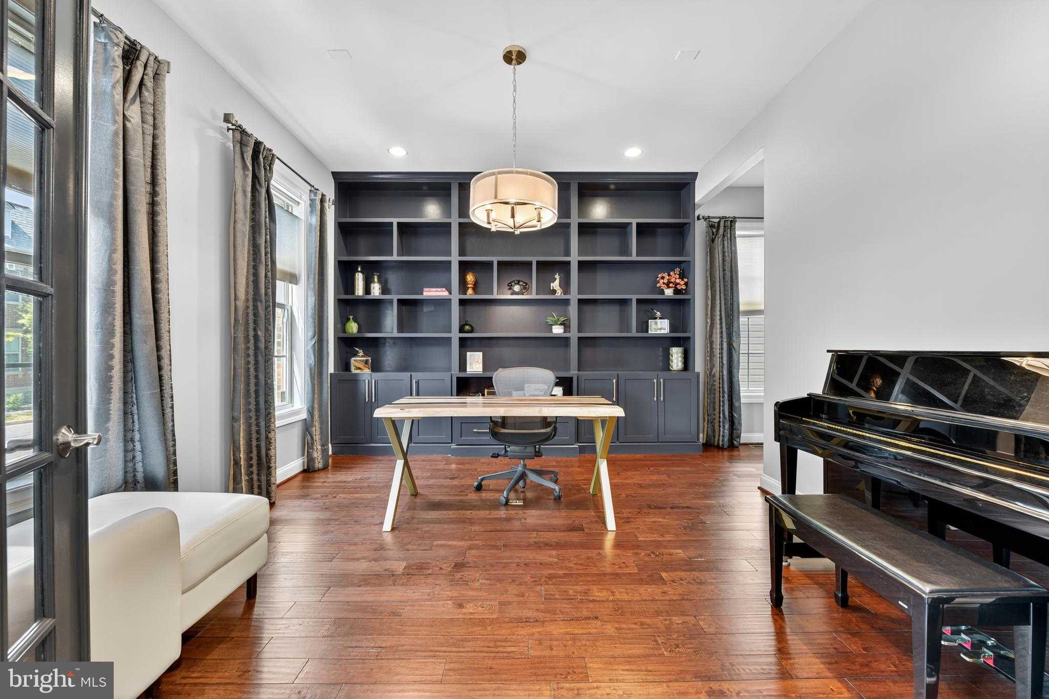 20624 Holyoke Dr photo 5