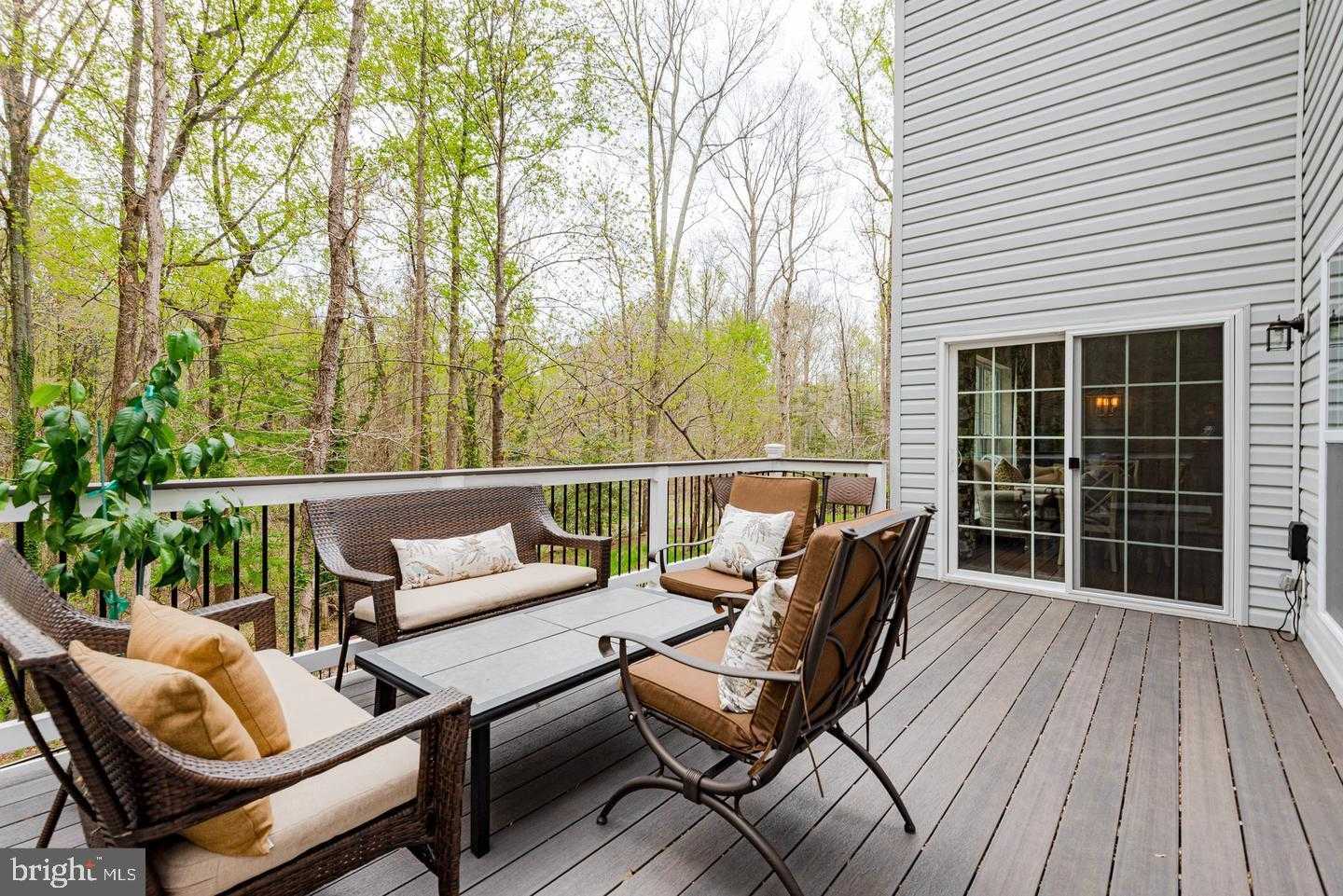 927 Heatherfield Ln photo 16