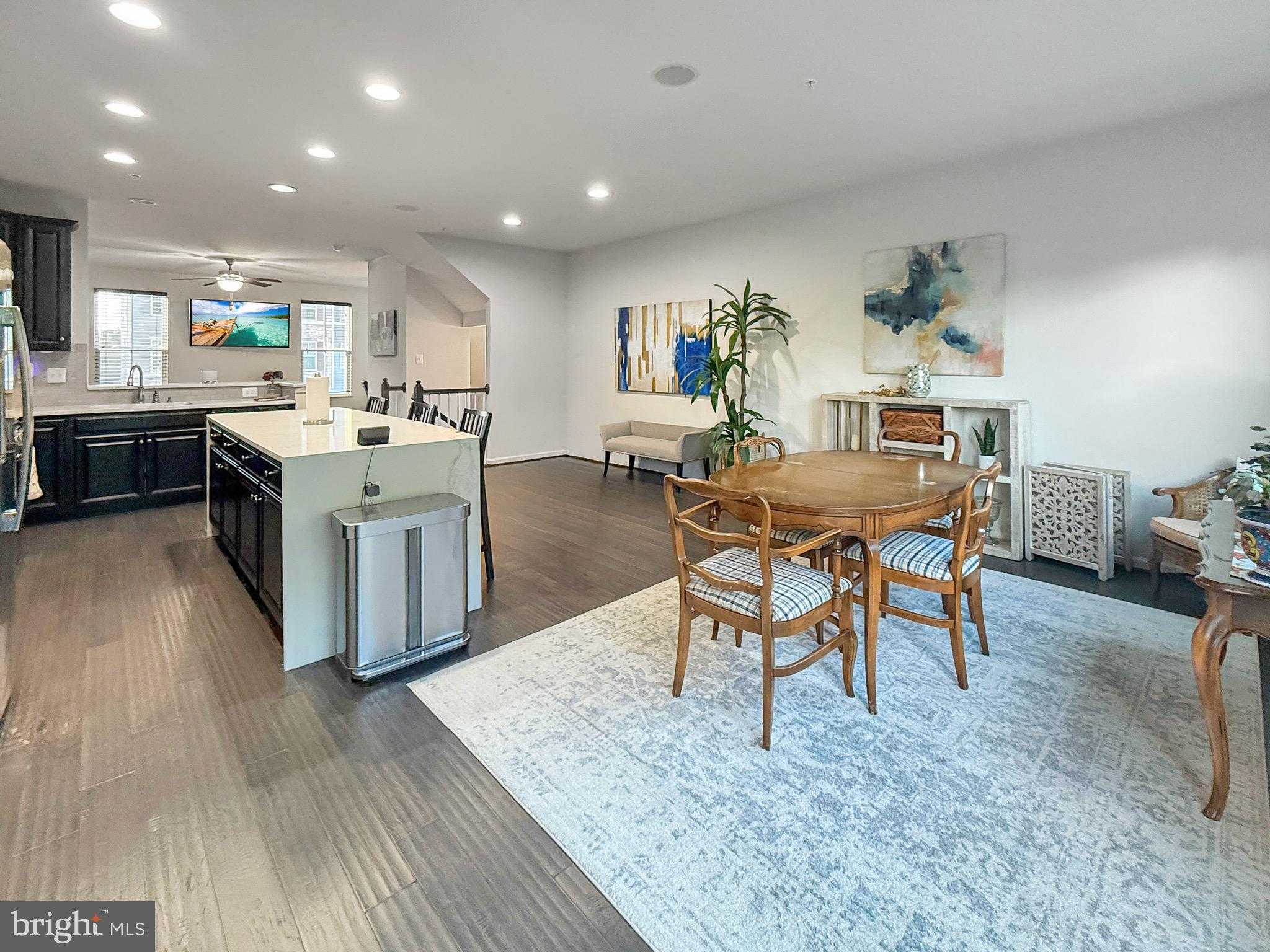 536 Willow Bend Dr photo 13