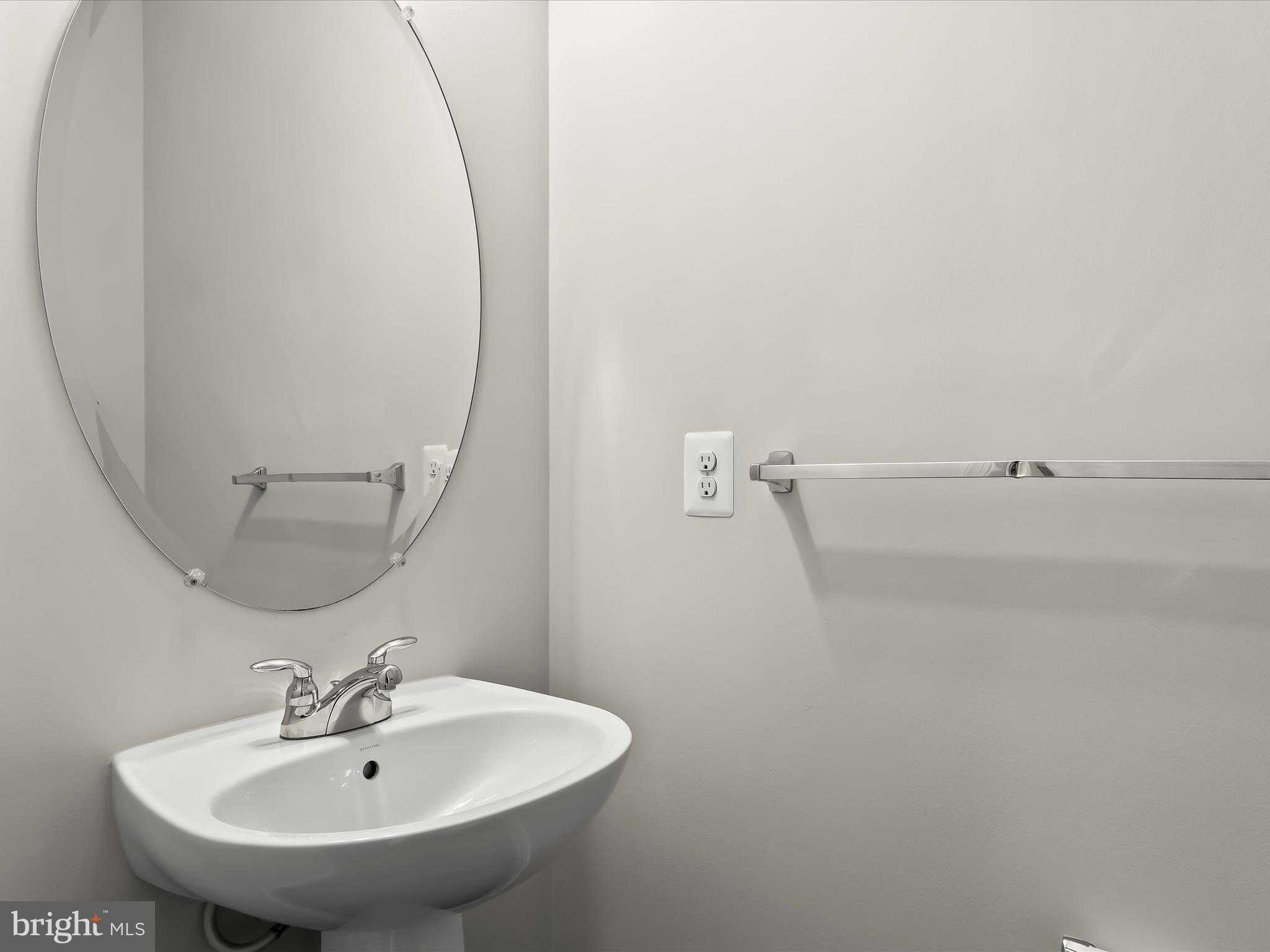 5803 Lois Ln photo 26