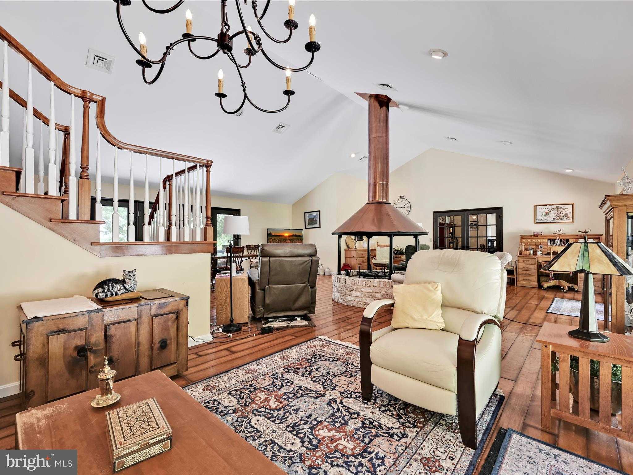 375 Mount Zion Rd photo 4