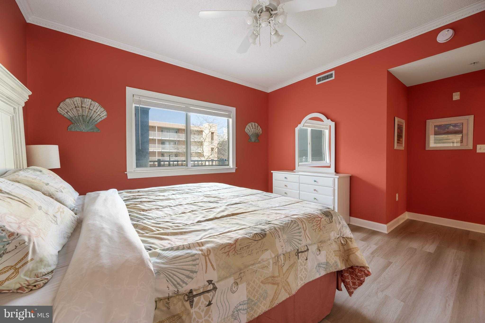 16 138th St photo 50