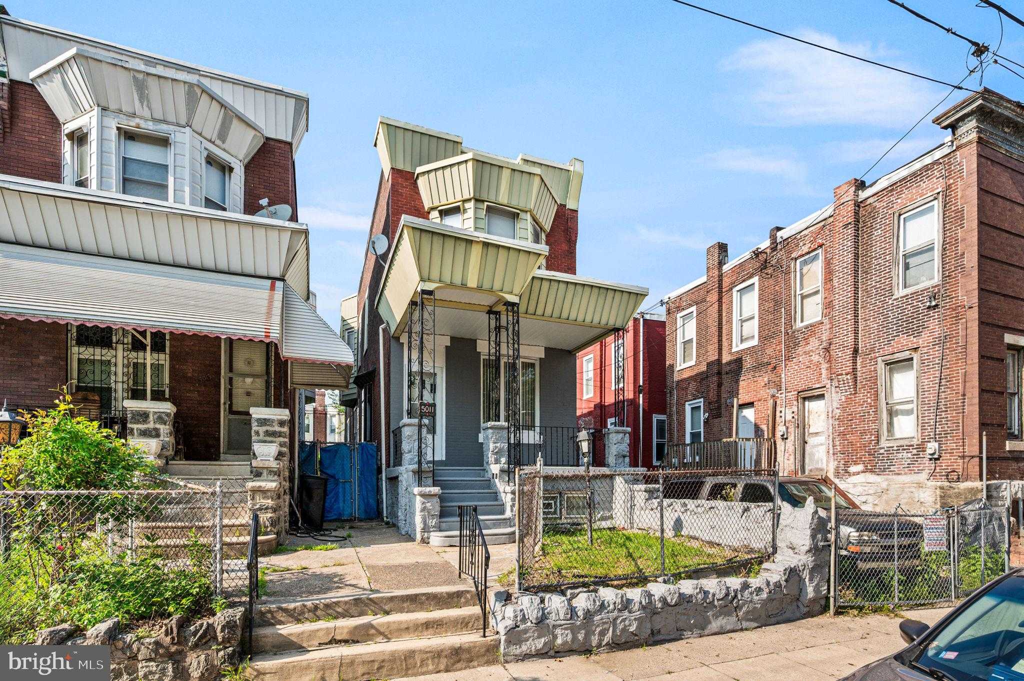 5011 Larchwood Ave photo 4