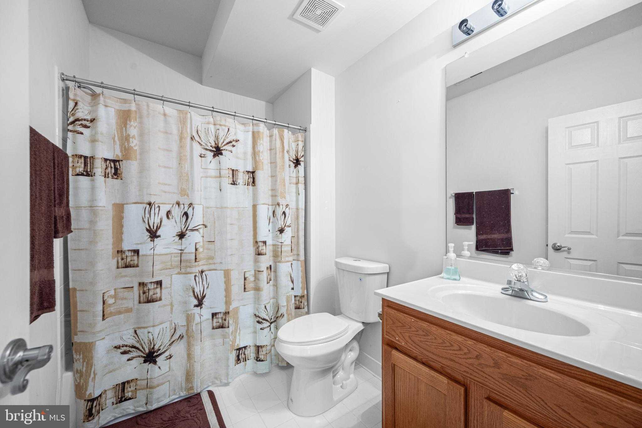 401 Rifton CT photo 41