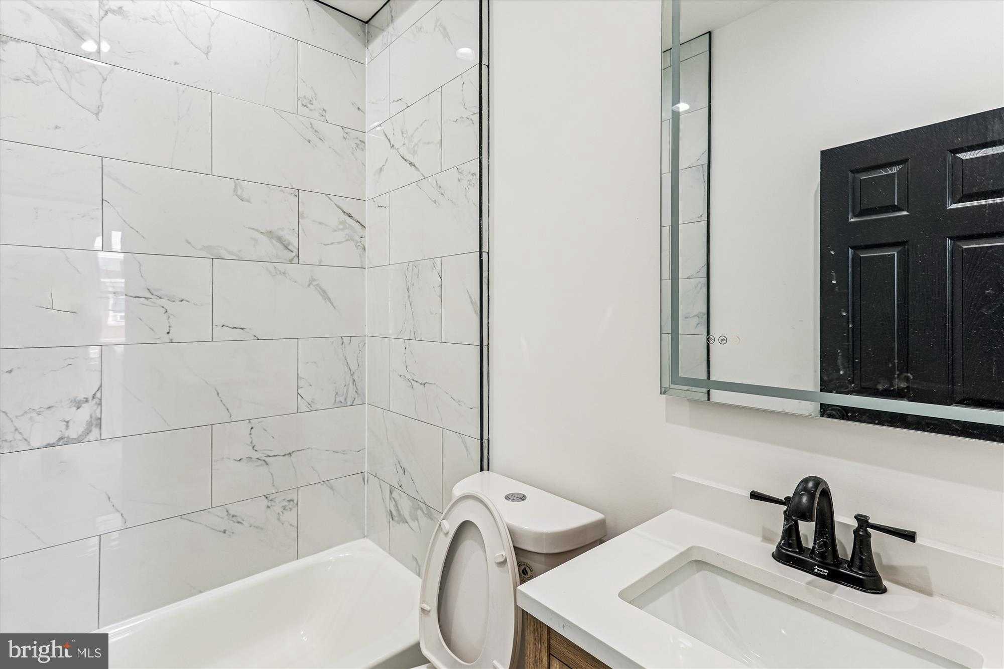 2611 E Preston St photo 16