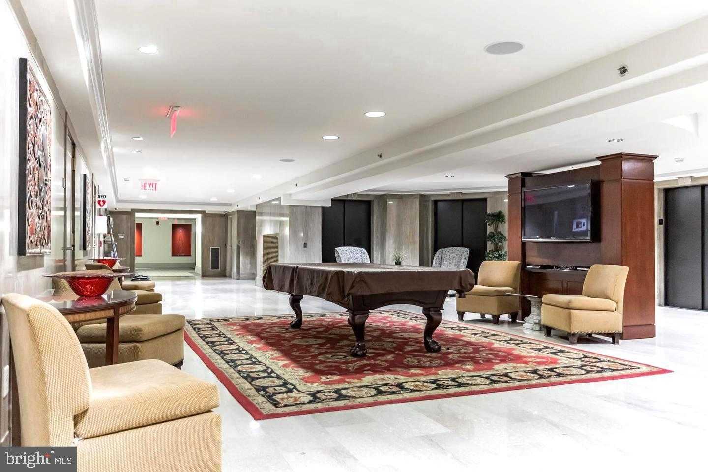 1600 Arch St Apt 1610 photo 32