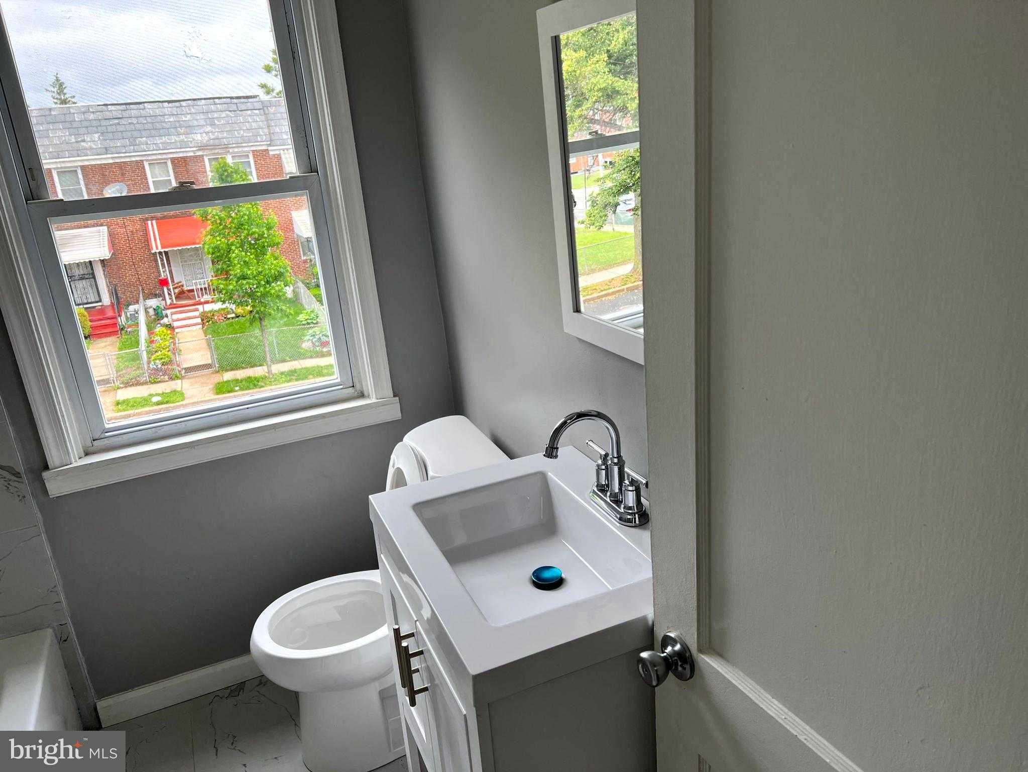 1024 Wicklow Rd photo 9