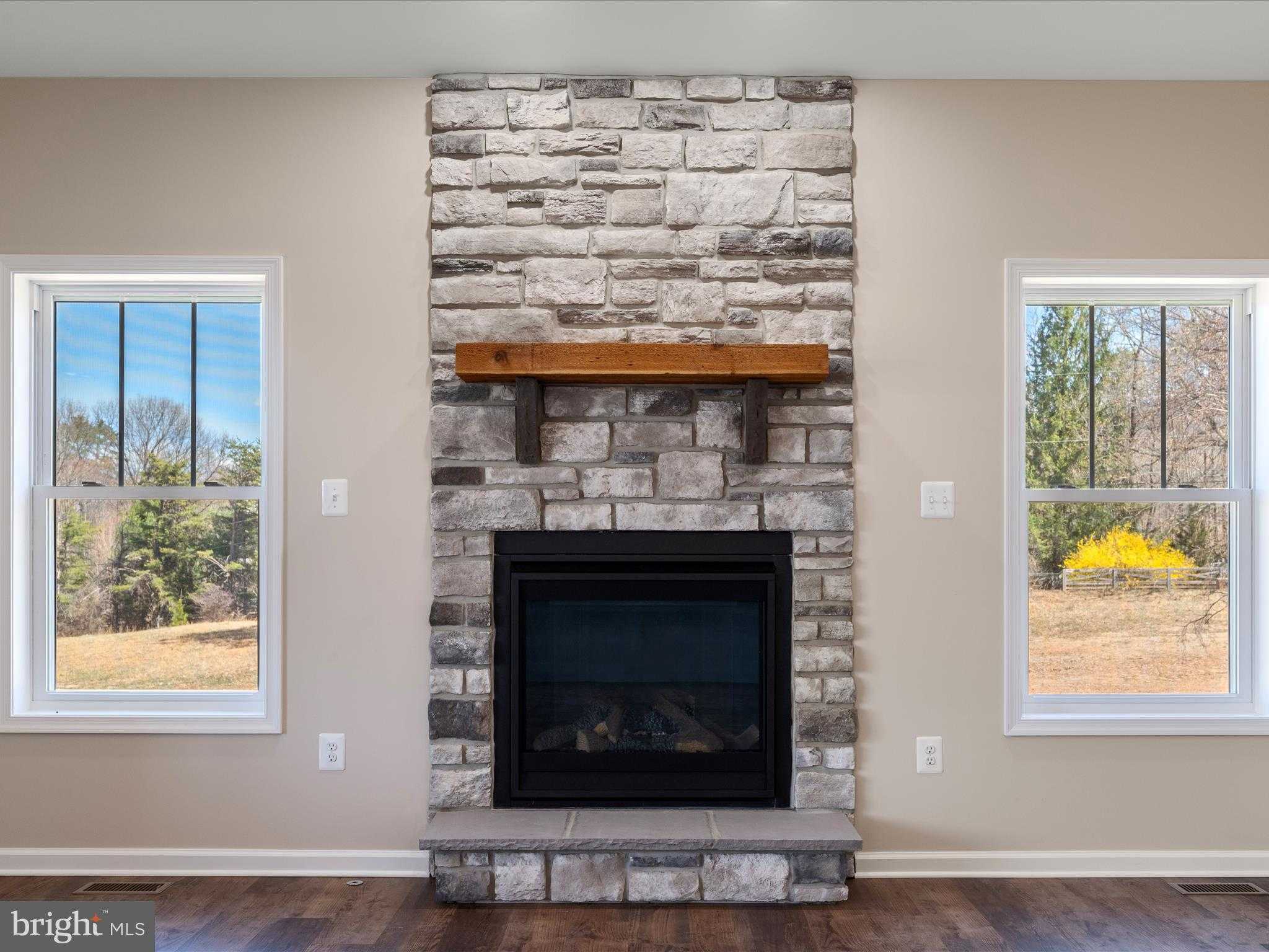 Cressida Dr photo 19