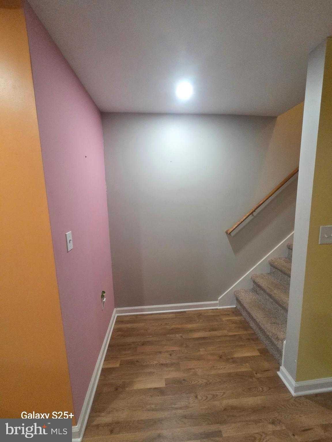 1763 Homestead St photo 32