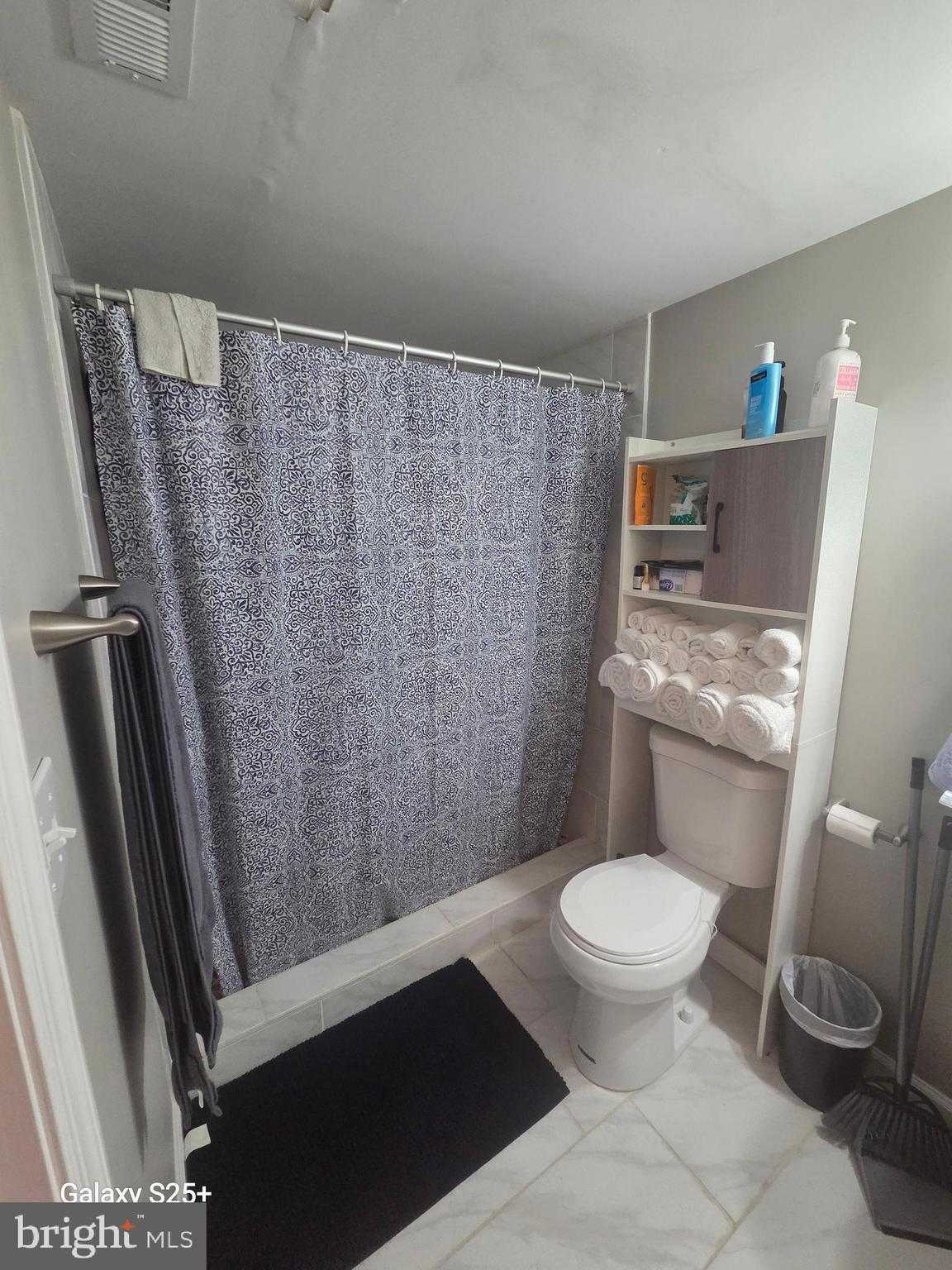 1763 Homestead St photo 55