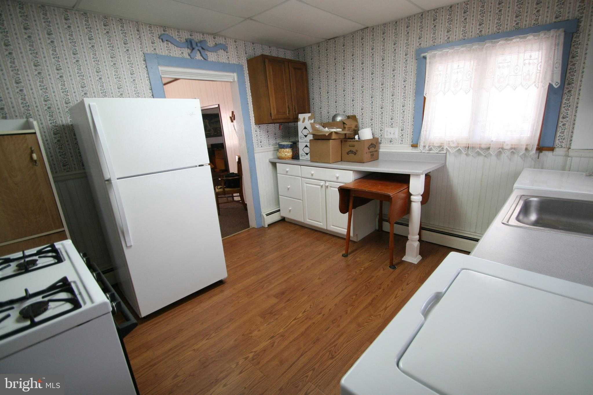 769 Ashman St photo 14