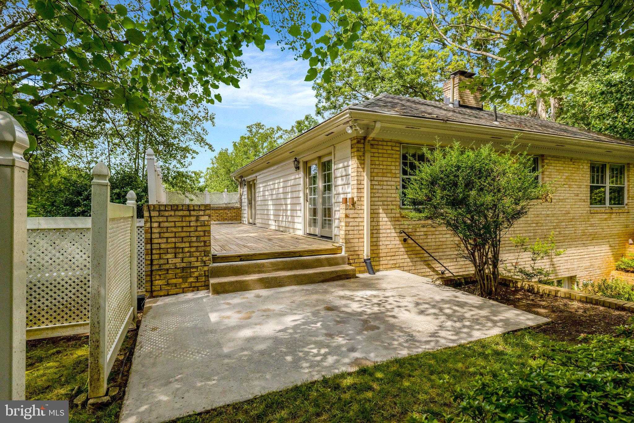 1468 Highwood Dr photo 49