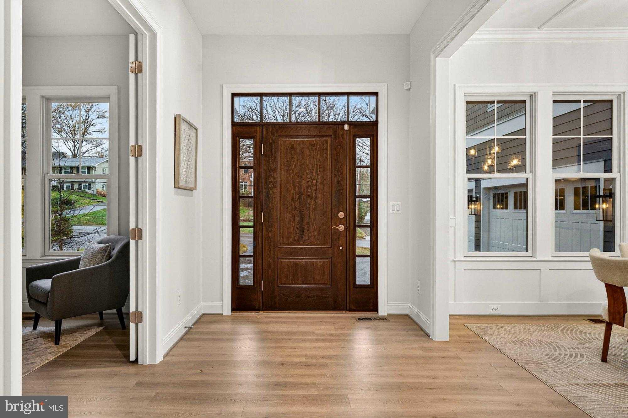 1711 Drewlaine Dr photo 3