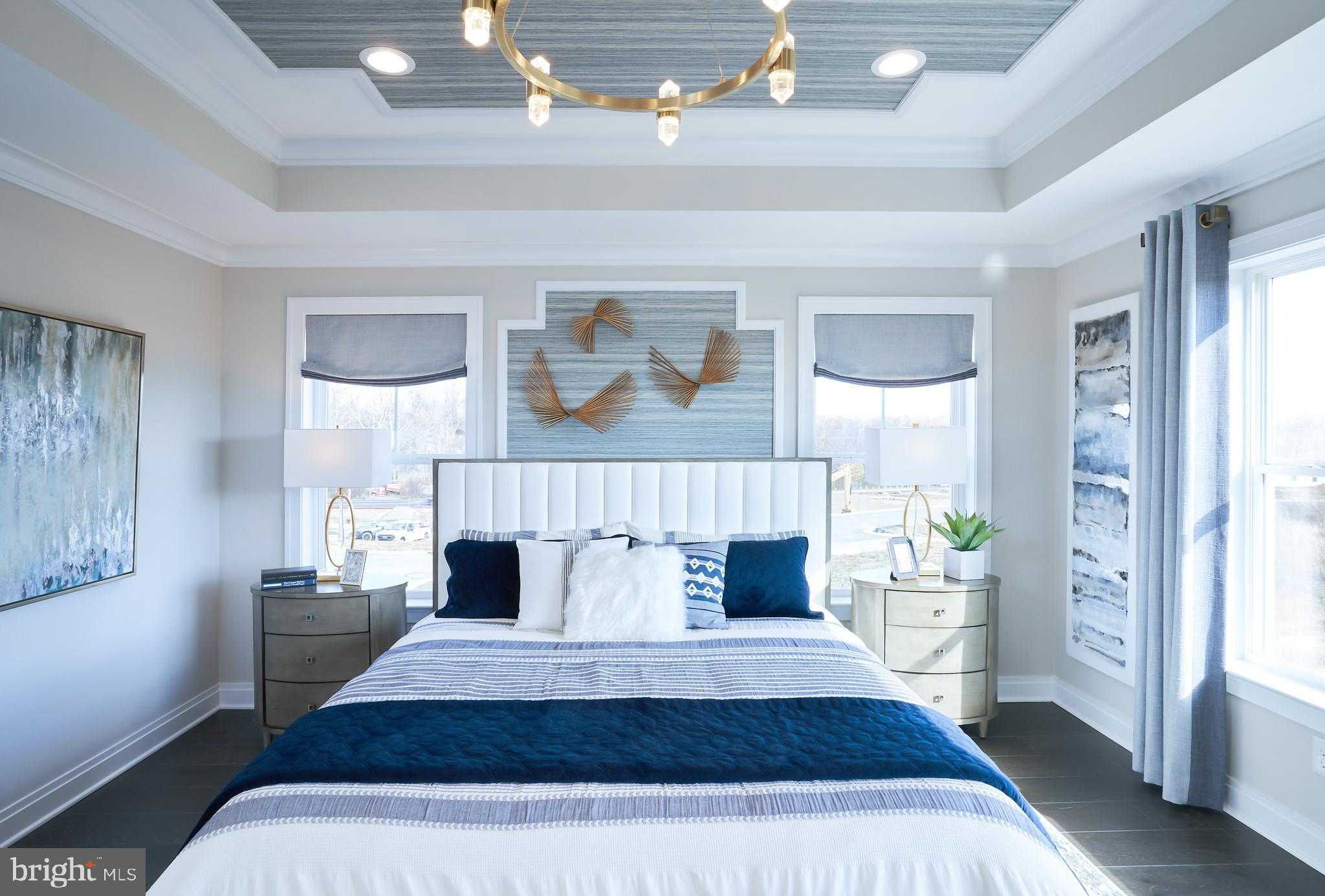 201 Vienna Blvd photo 6