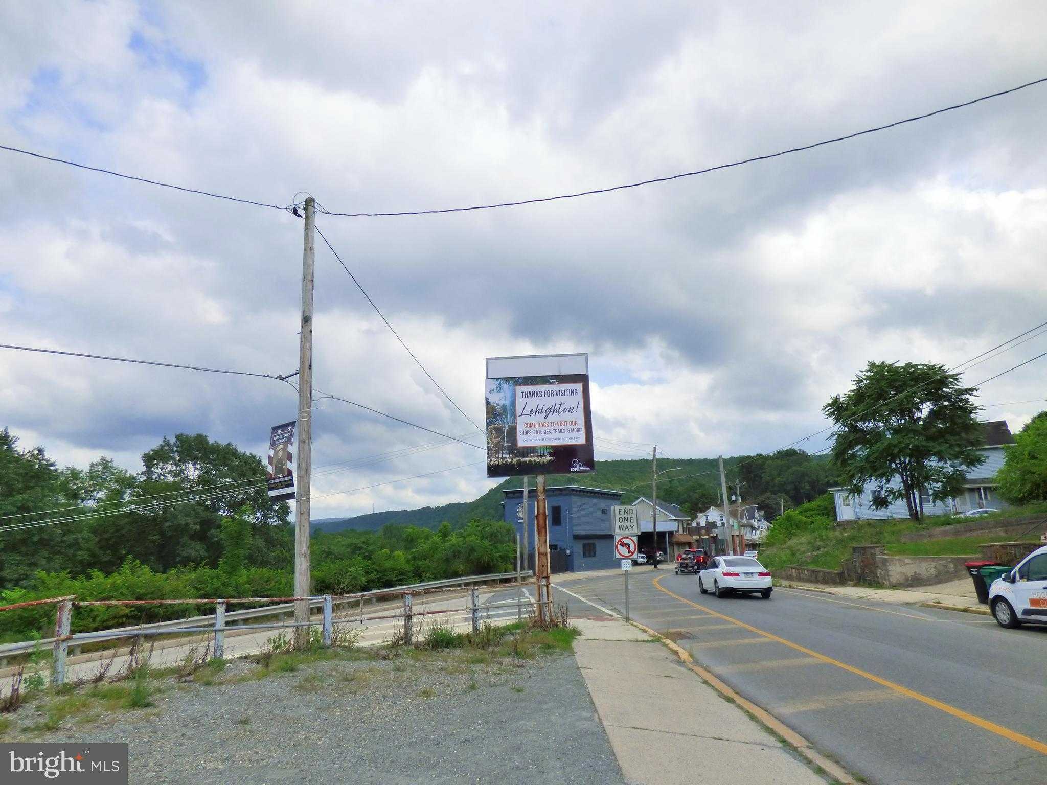 142 Bankway St photo 37