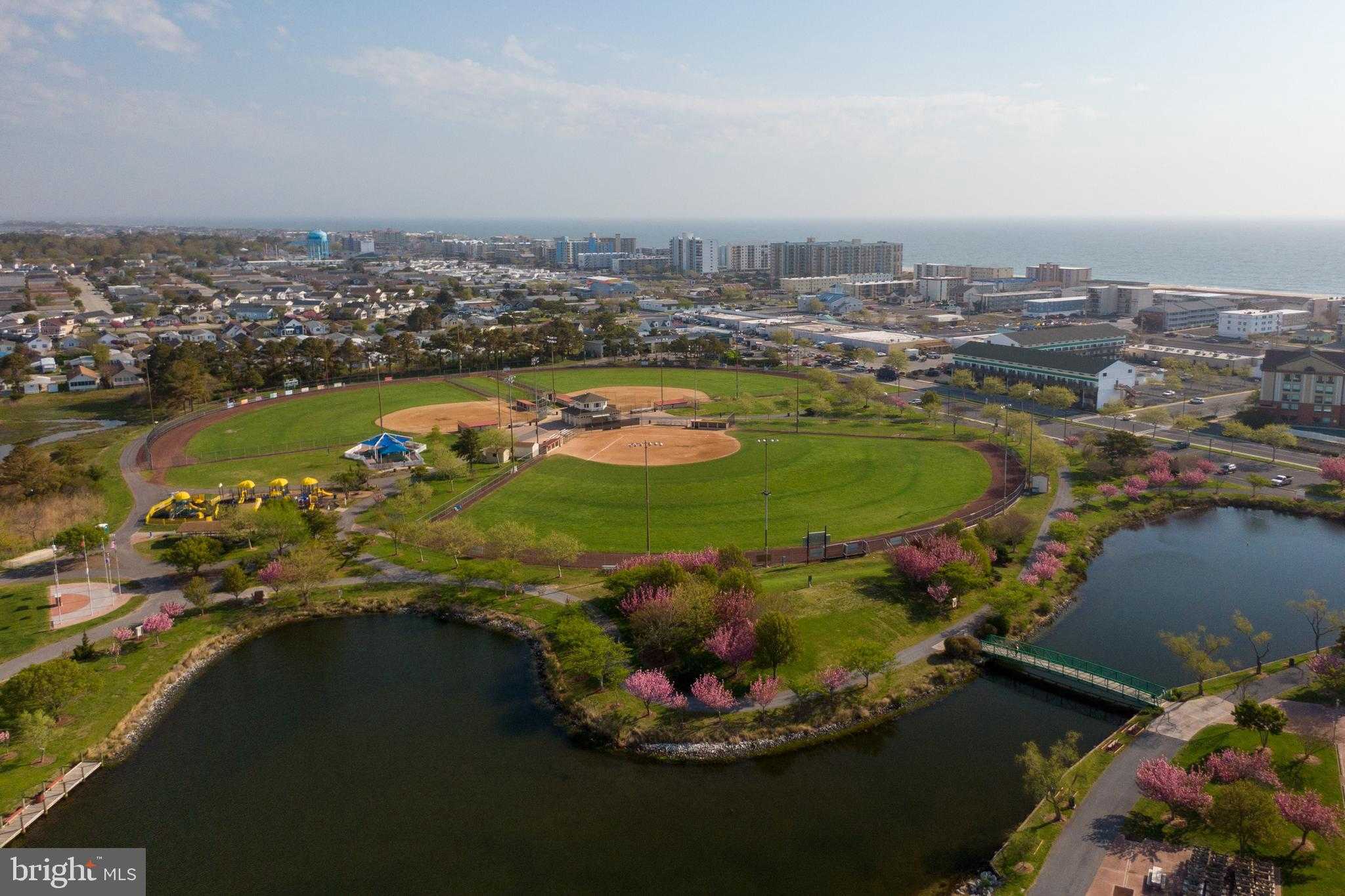 104 125th St Unit 405 photo 49