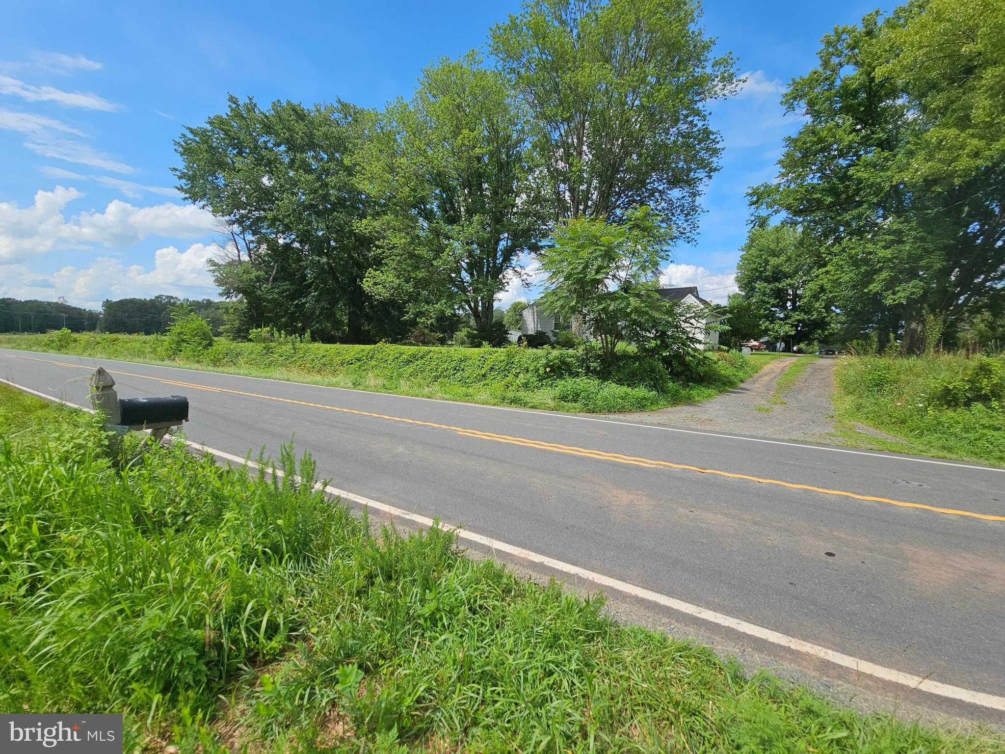 11145 Brent Town Rd photo 2