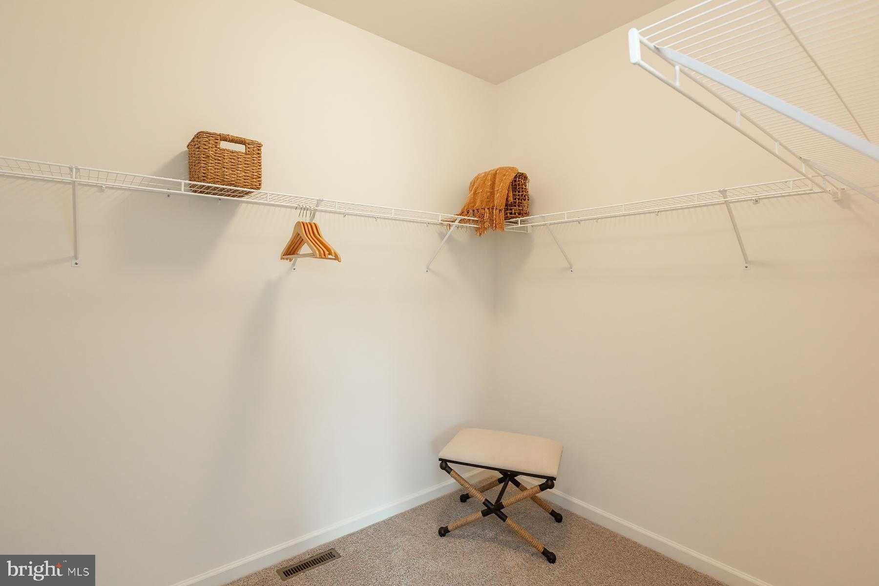 16 Ridgewood Rd photo 35