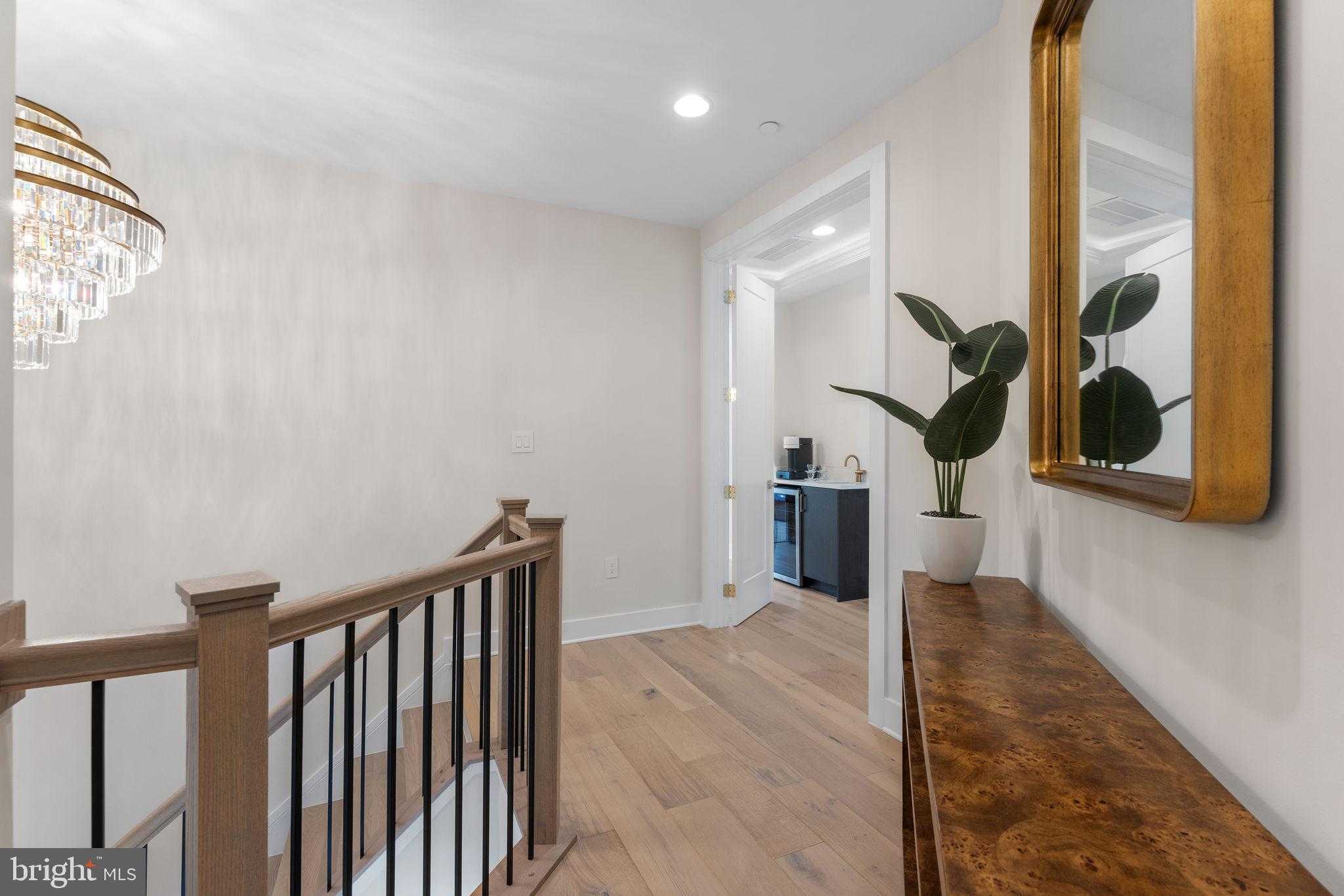 7040 Liberty Ln photo 31