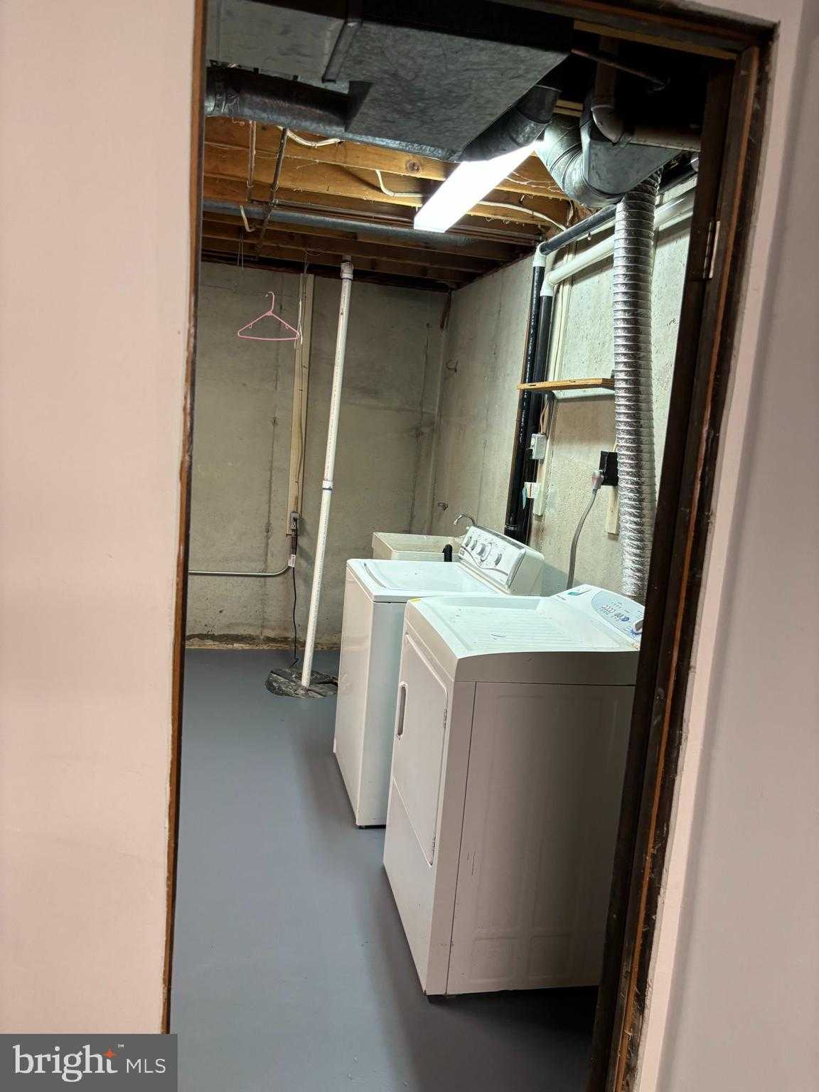 9302 Berrybrook Pl photo 29