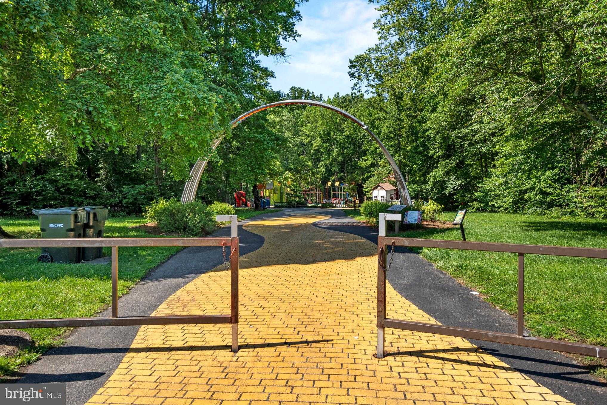 3505 Saint Robin Ln photo 37