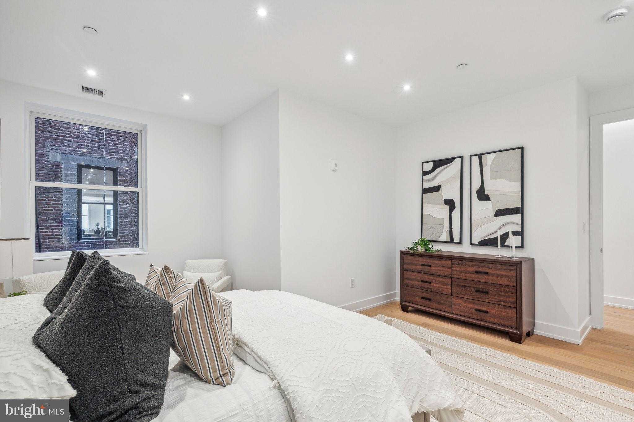 124 N 2nd St Unit 4 photo 28