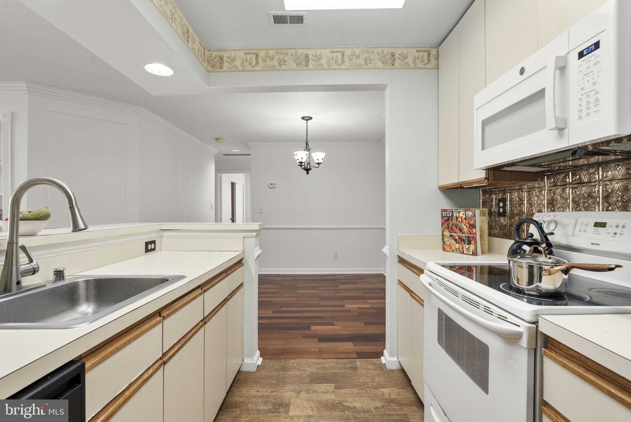 13708 Modrad Way # 7b-33 photo 10