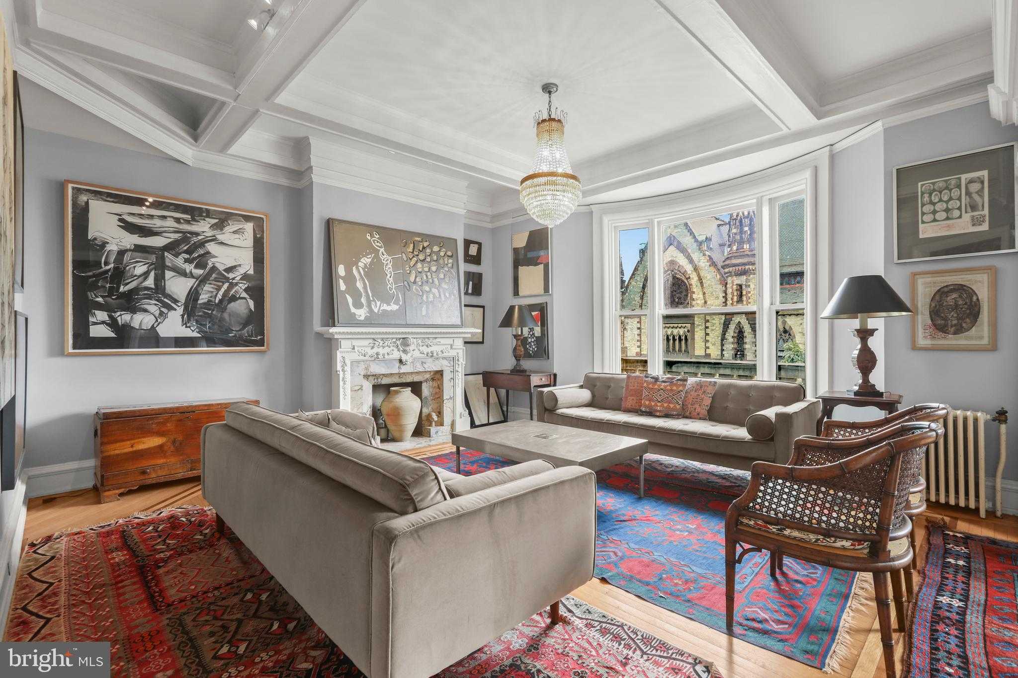 700 N Charles St photo 12