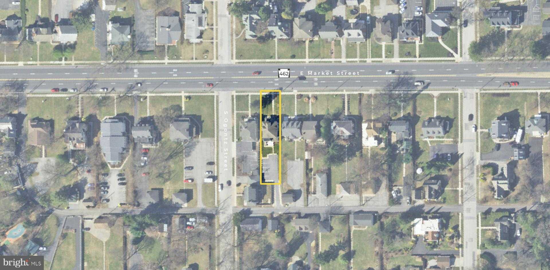 1508 E Market St photo 2