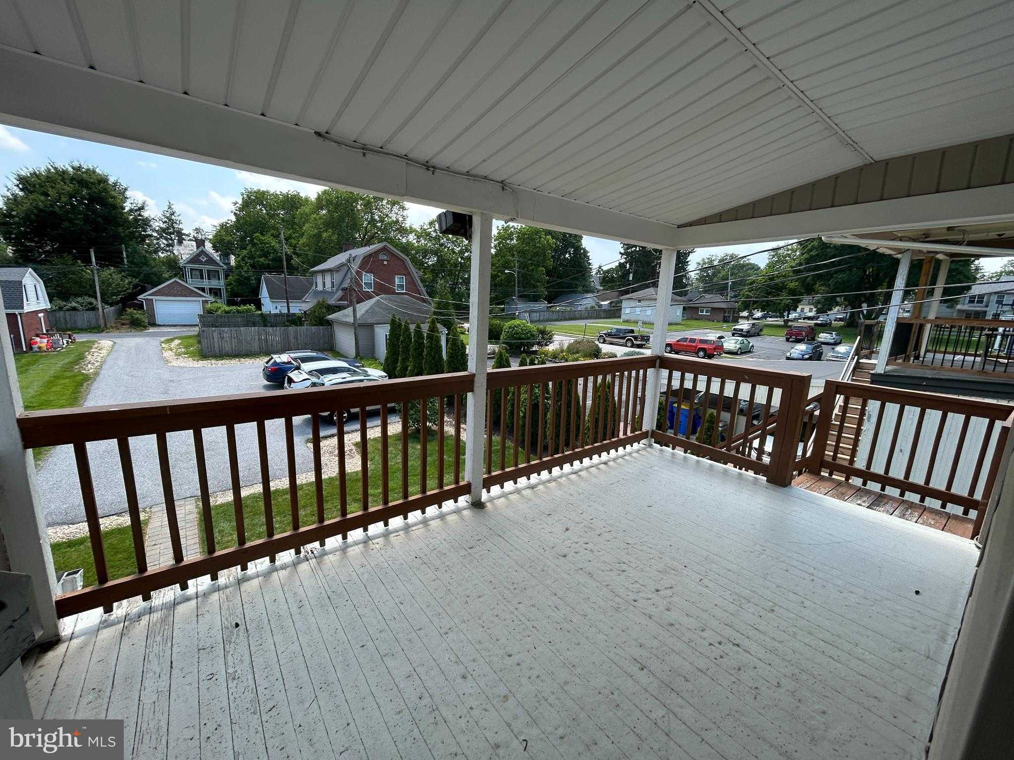 1508 E Market St photo 6