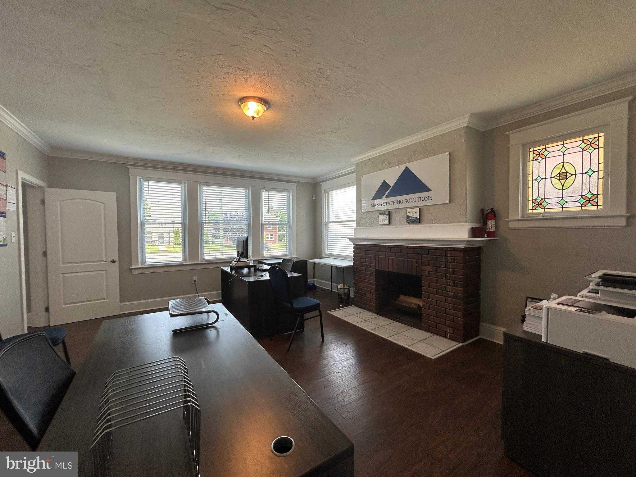 1508 E Market St photo 9