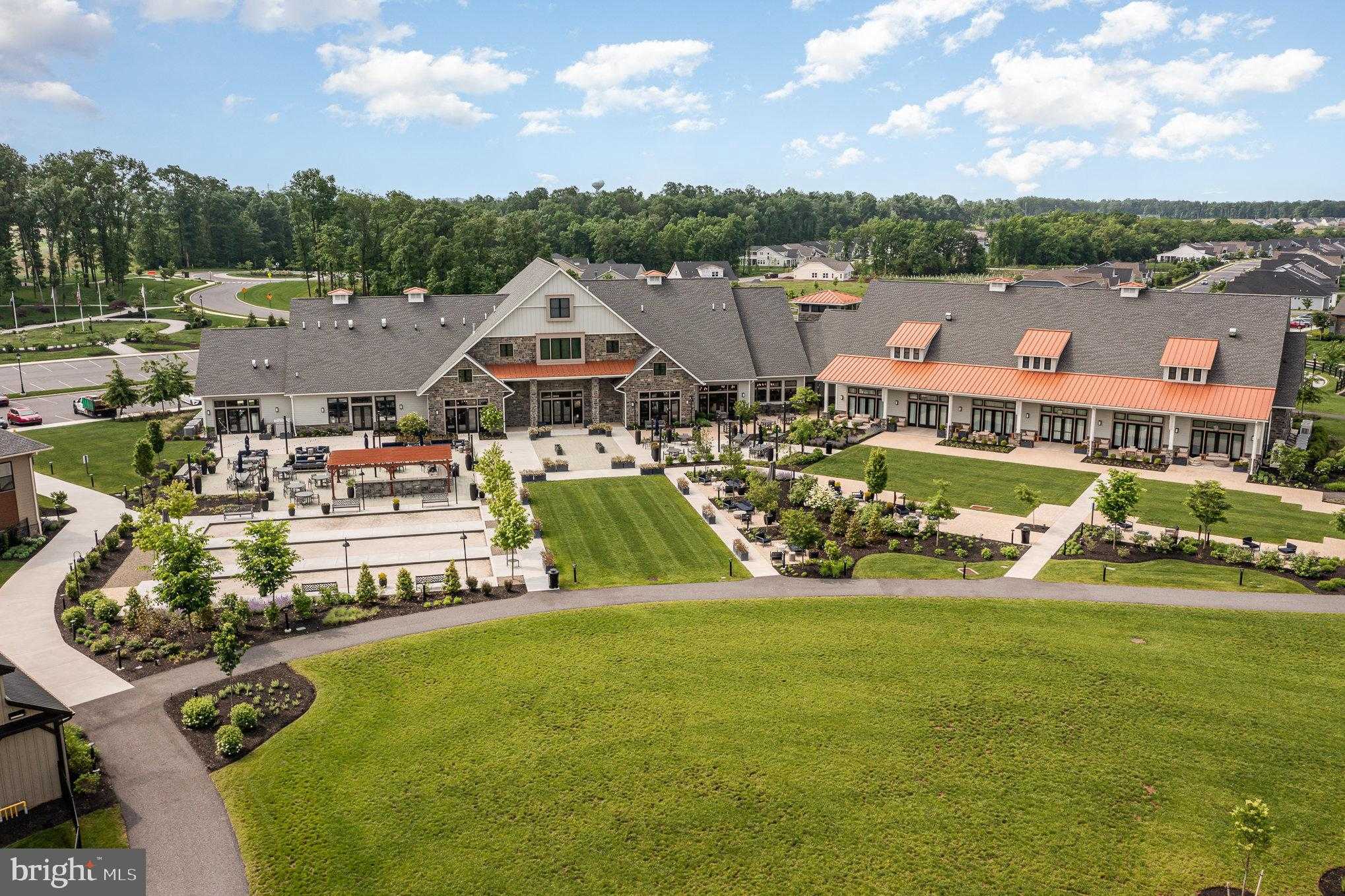 318 Rustic Wood Dr photo 55