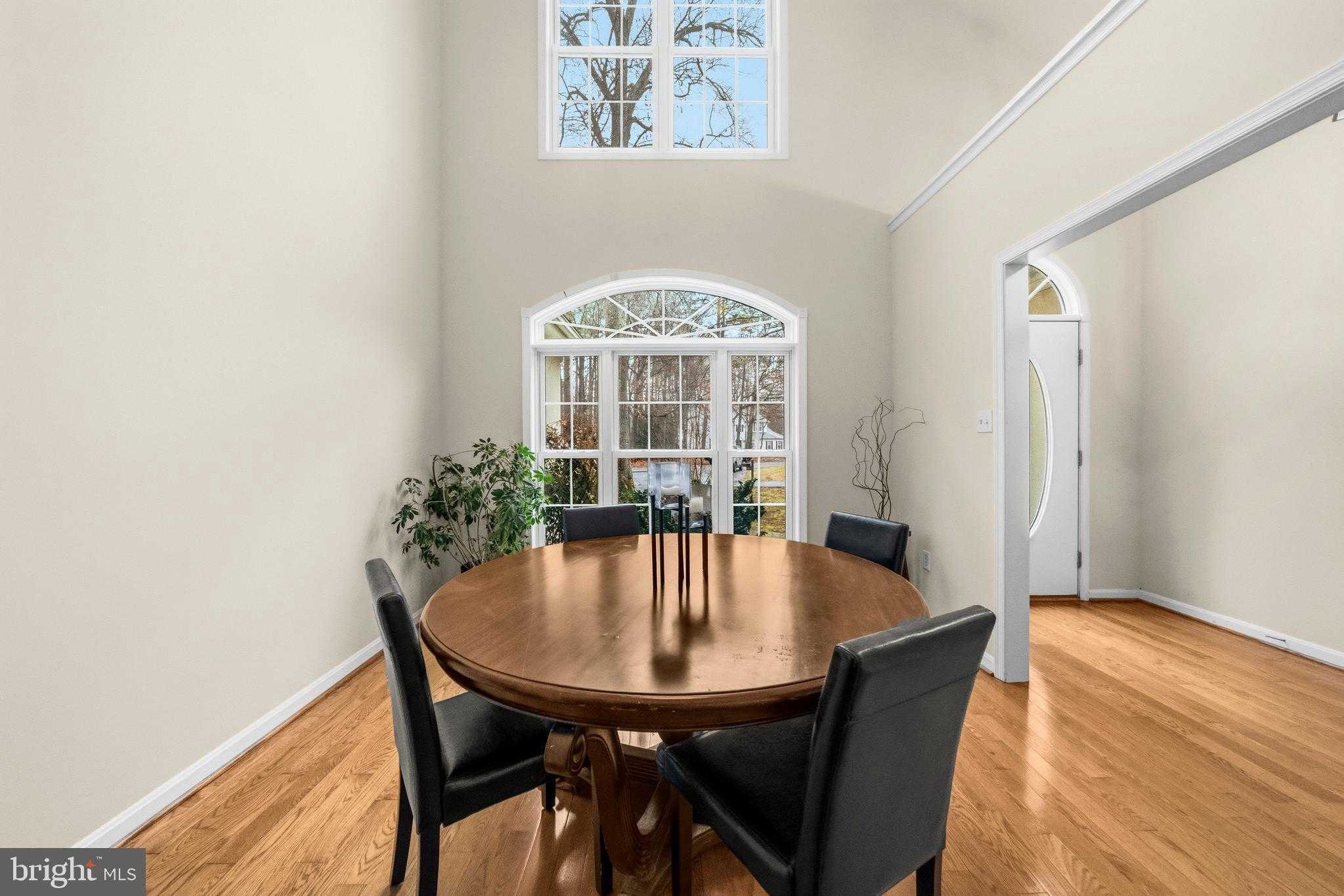 14715 Jennifer CT photo 19