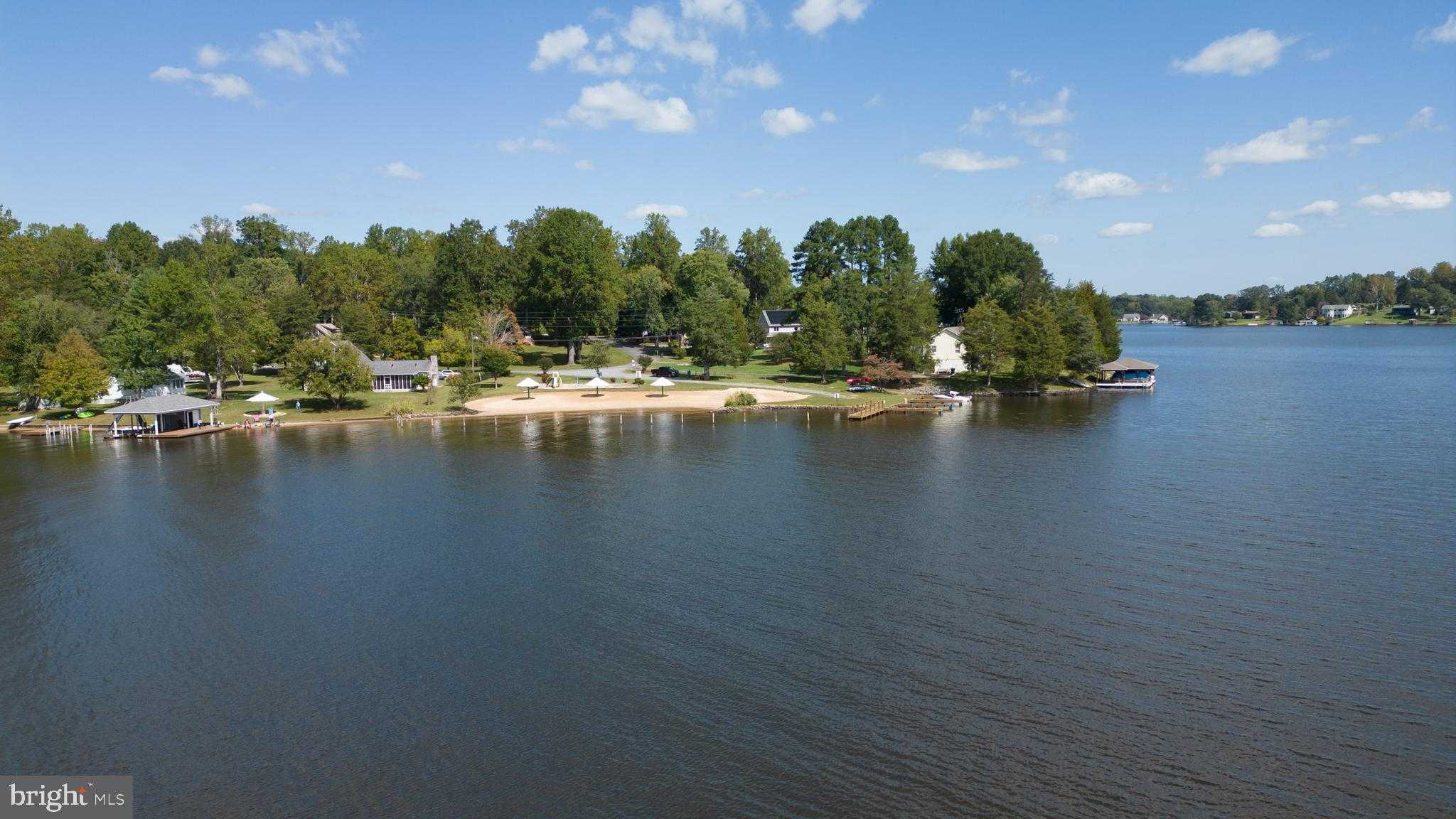 309 Ellis Dr photo 42