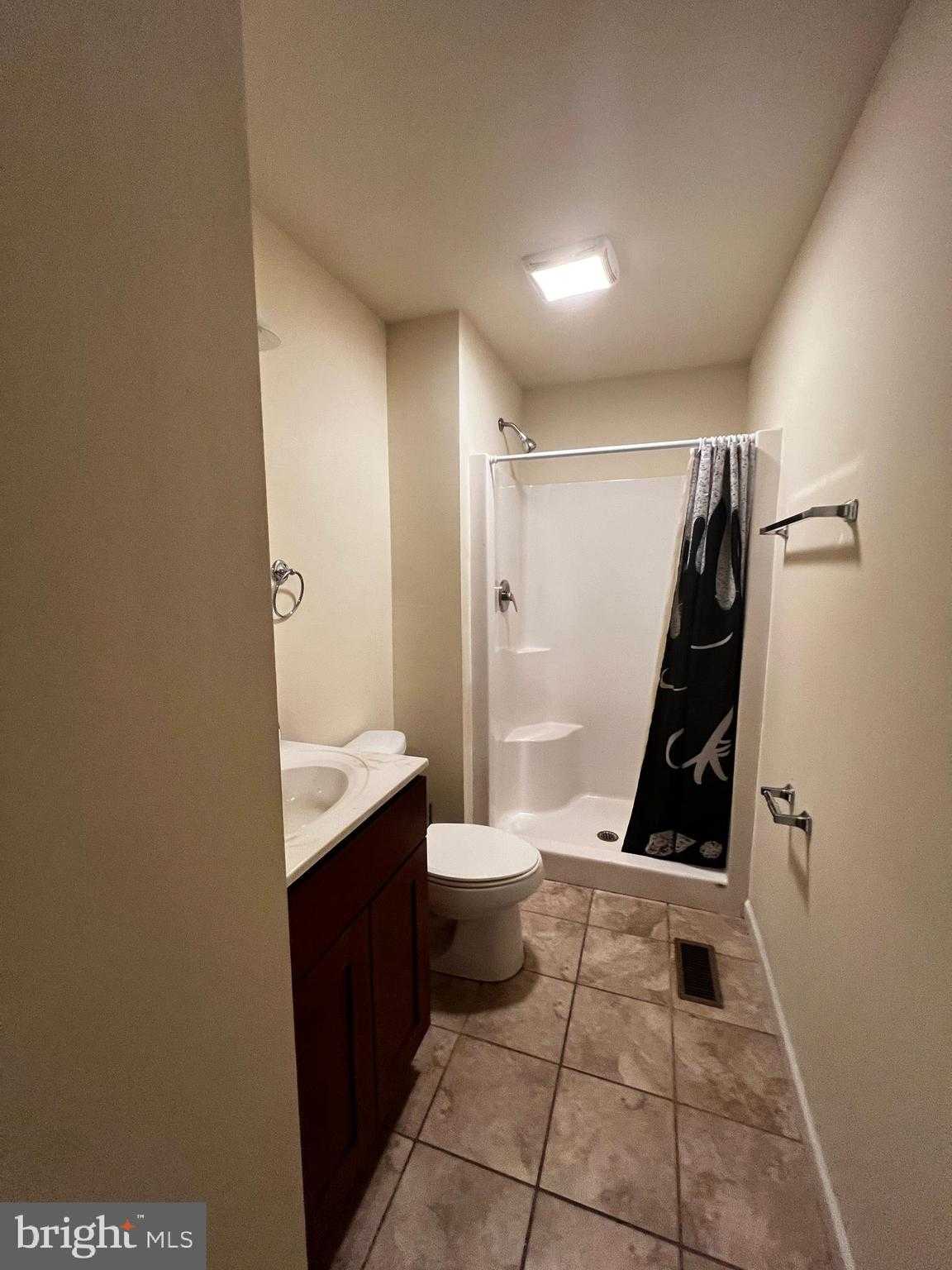 1923 N 18th St photo 41