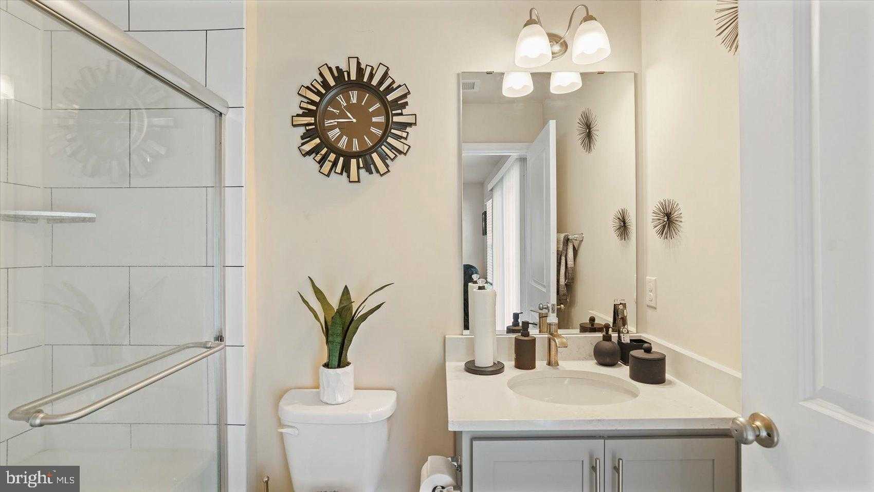 5085 Silver Oak Dr photo 8