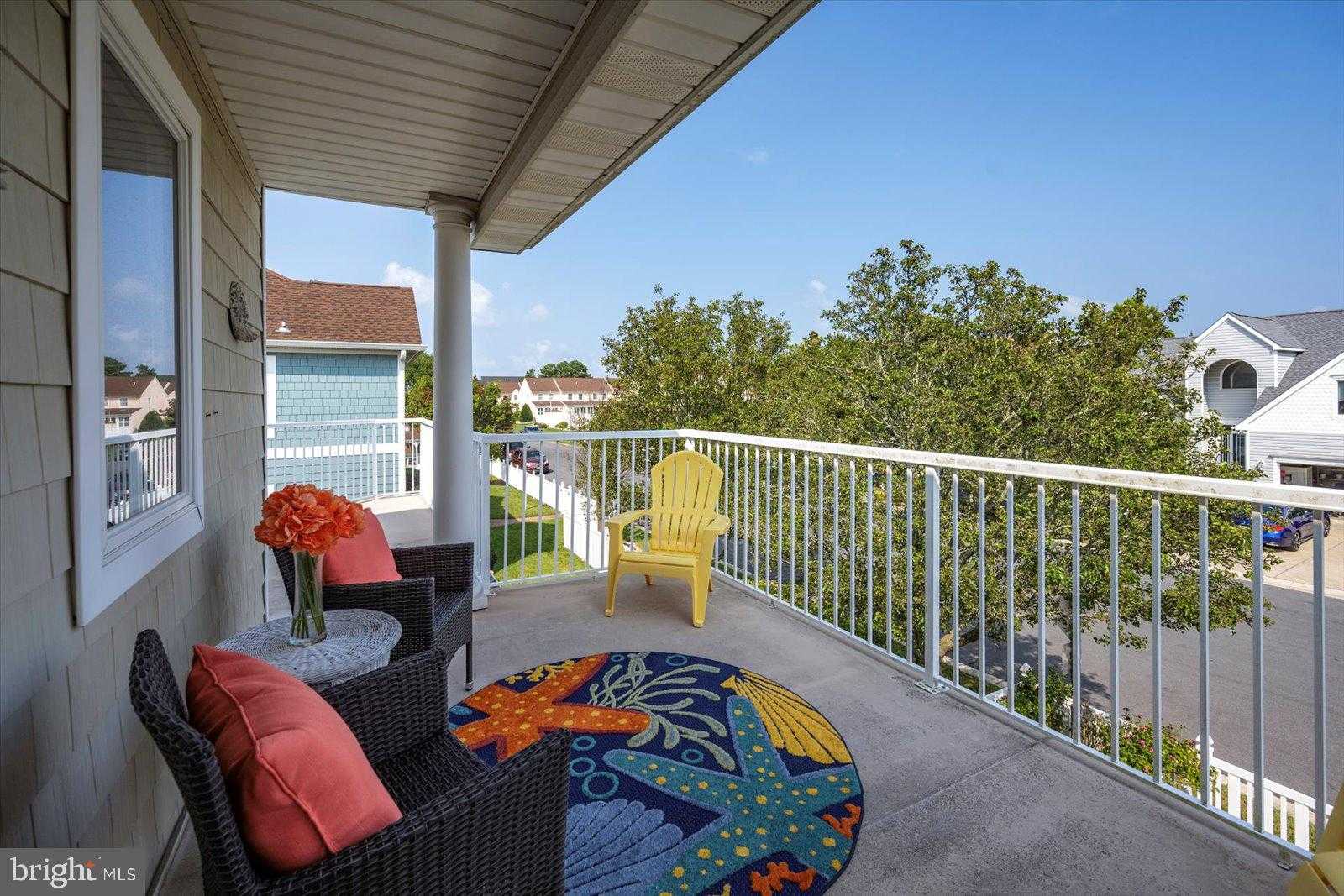 13506 Yellow Banks CT photo 92