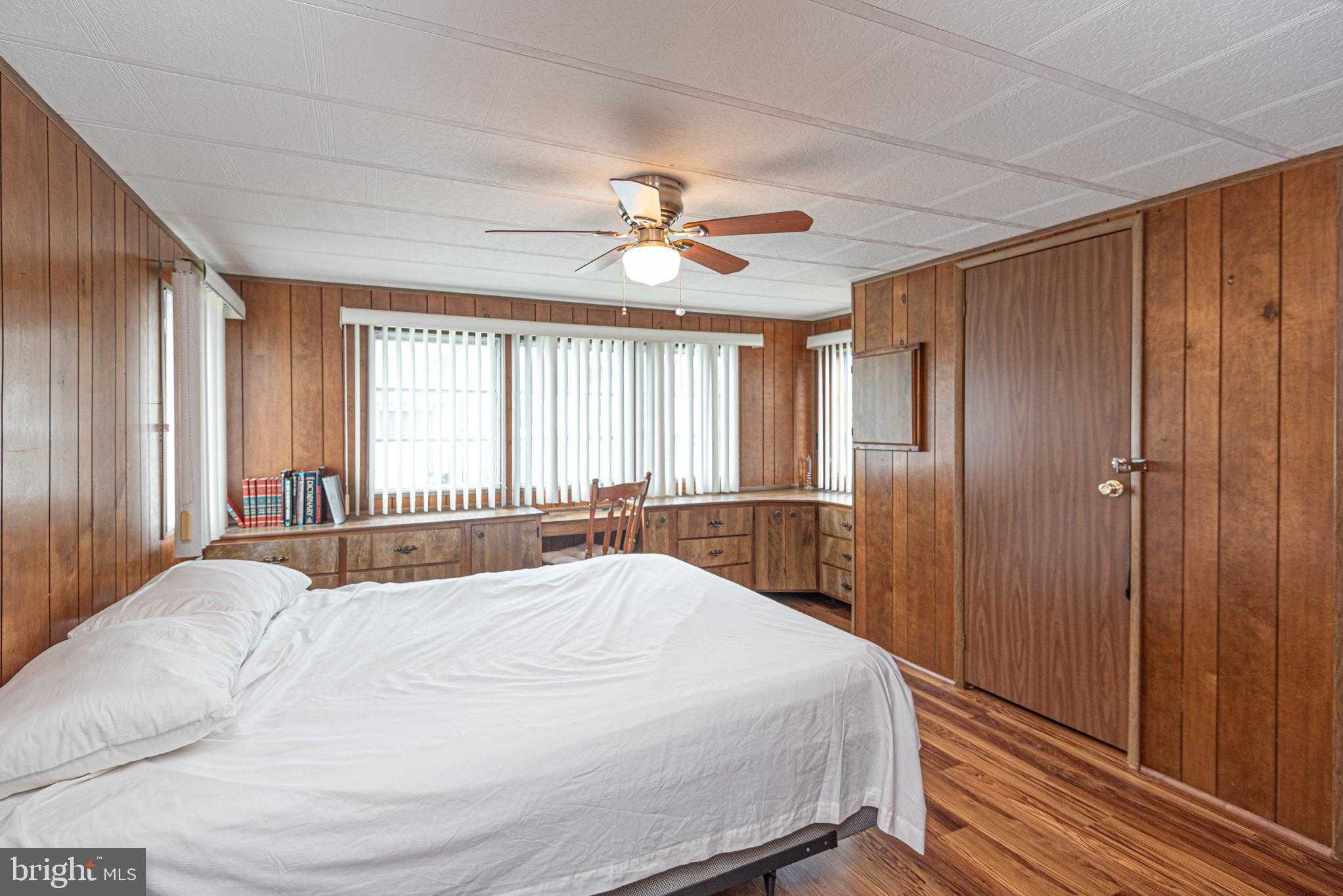 13334 Colonial Rd photo 28