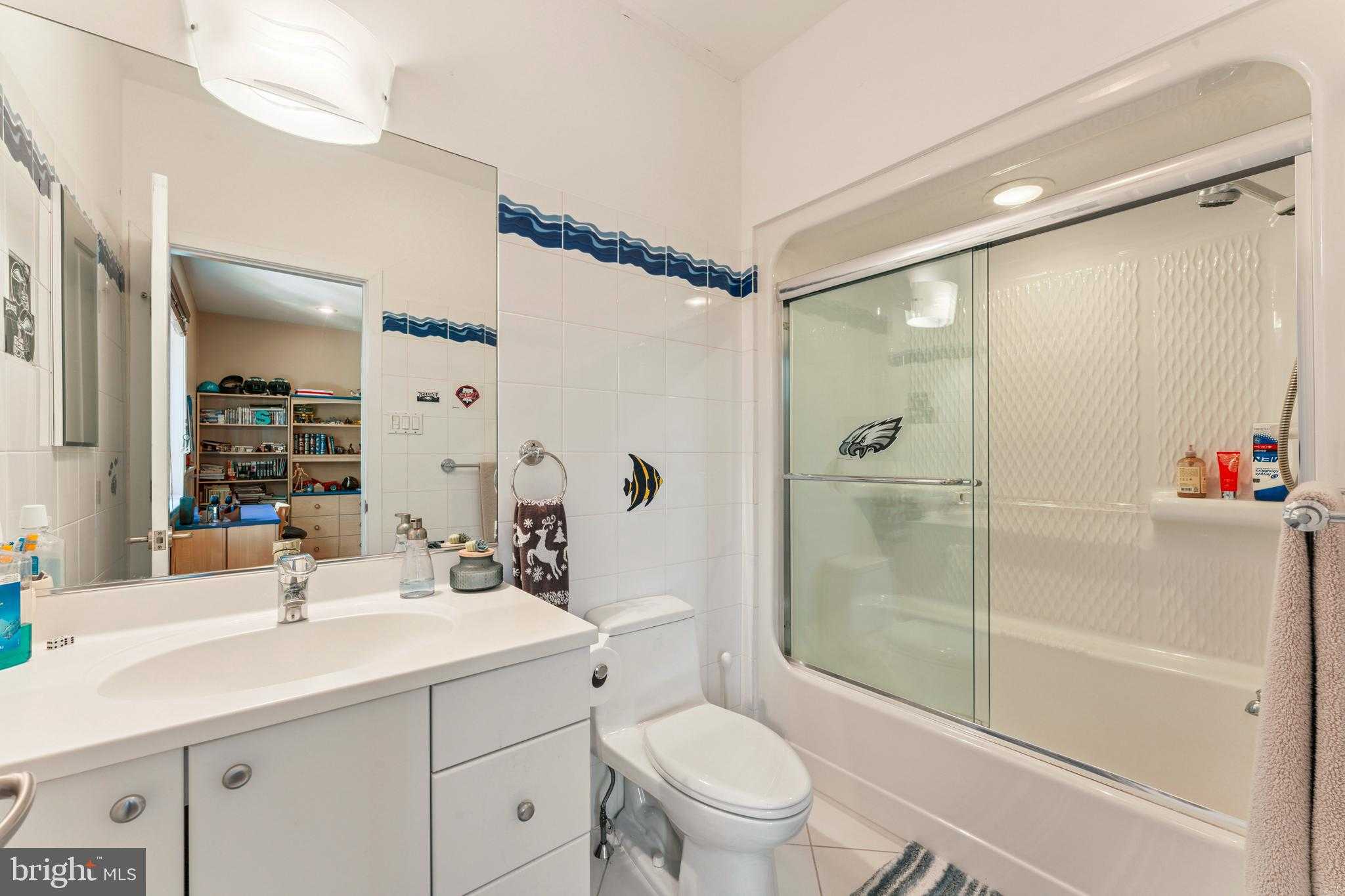 1427 Byberry Rd photo 38