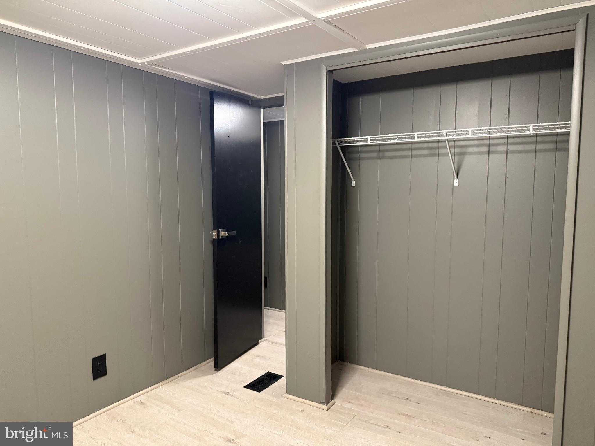 119 Andrew Dr photo 15