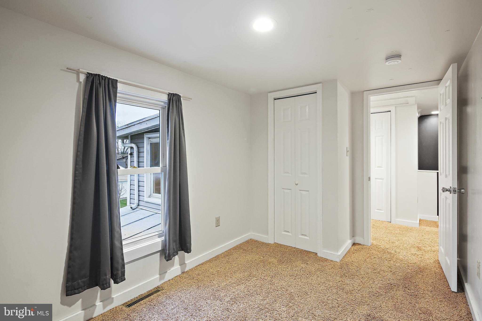 102 Woodsboro Creagerstown Rd photo 20