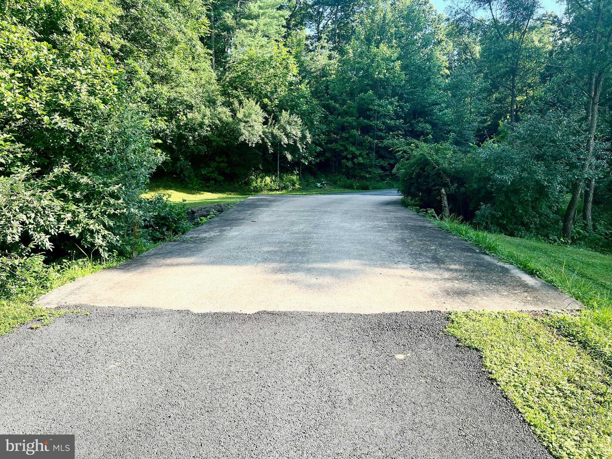 17034 Lee Hwy photo 85