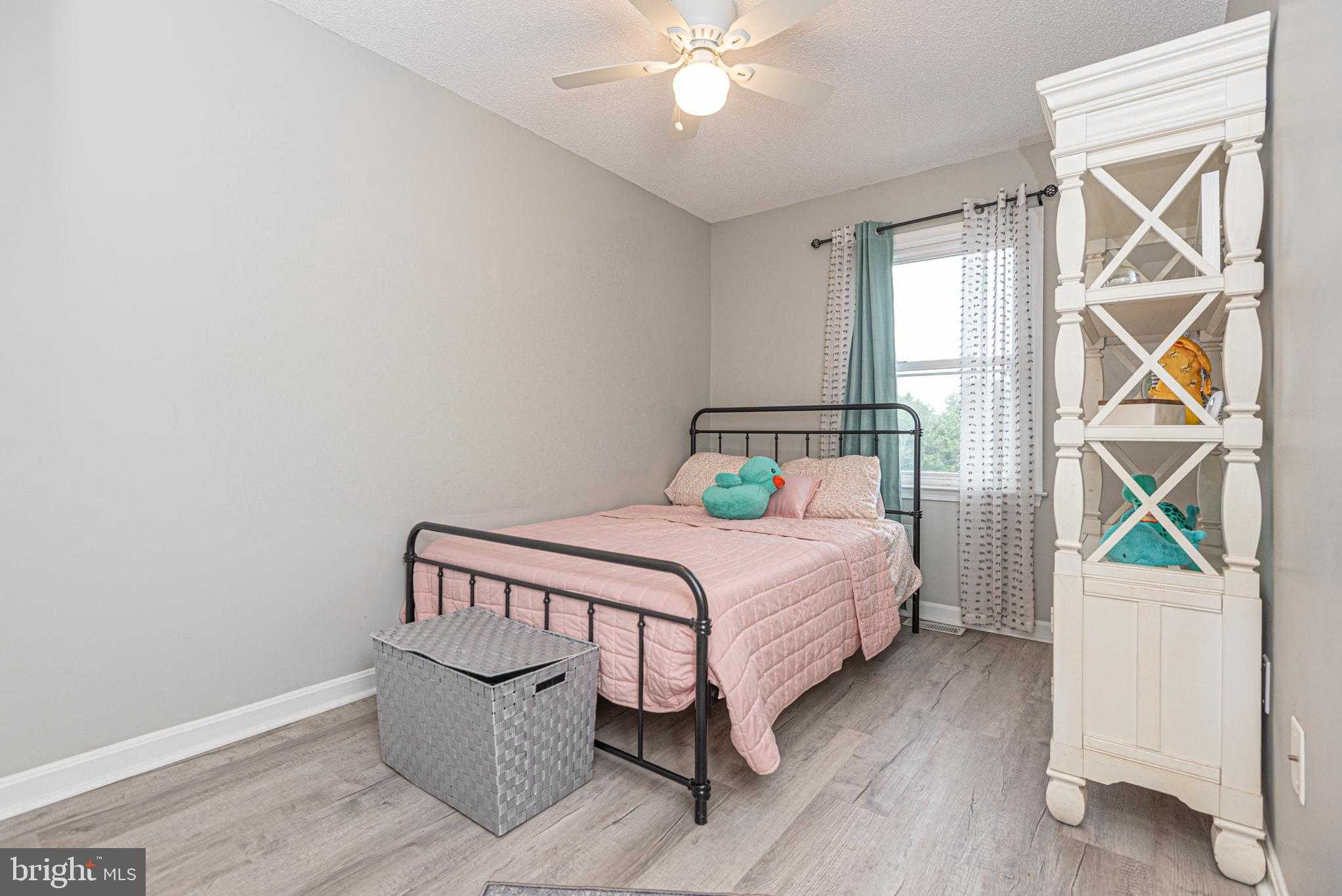 4 Franklin Sq photo 38